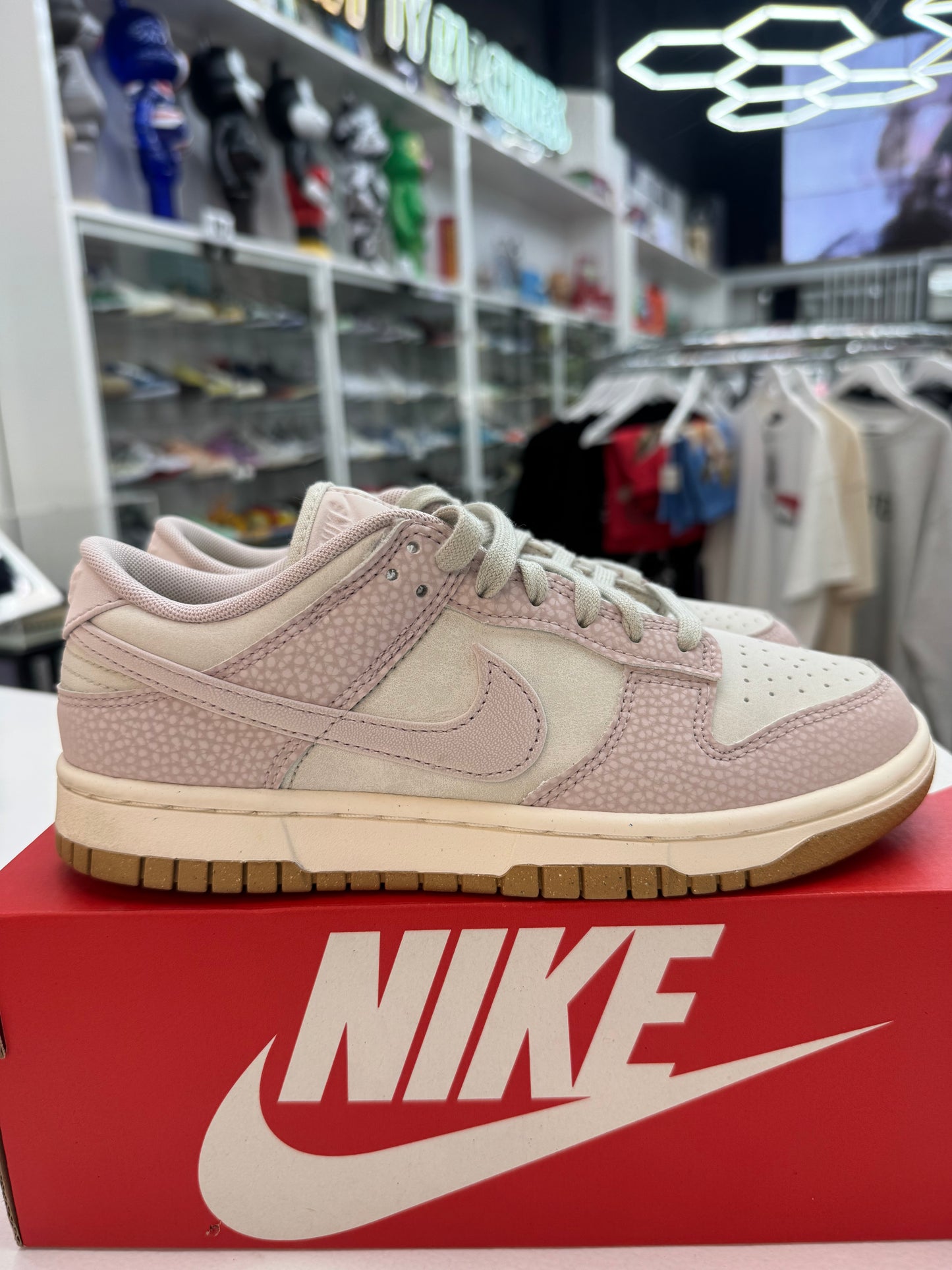 Nike Dunk Low PRM Next Nature Platinum Violet