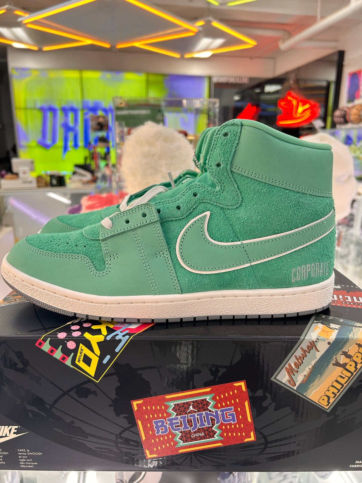 Nike Jordan Air Ship PE SP
Corporate Got 'Em