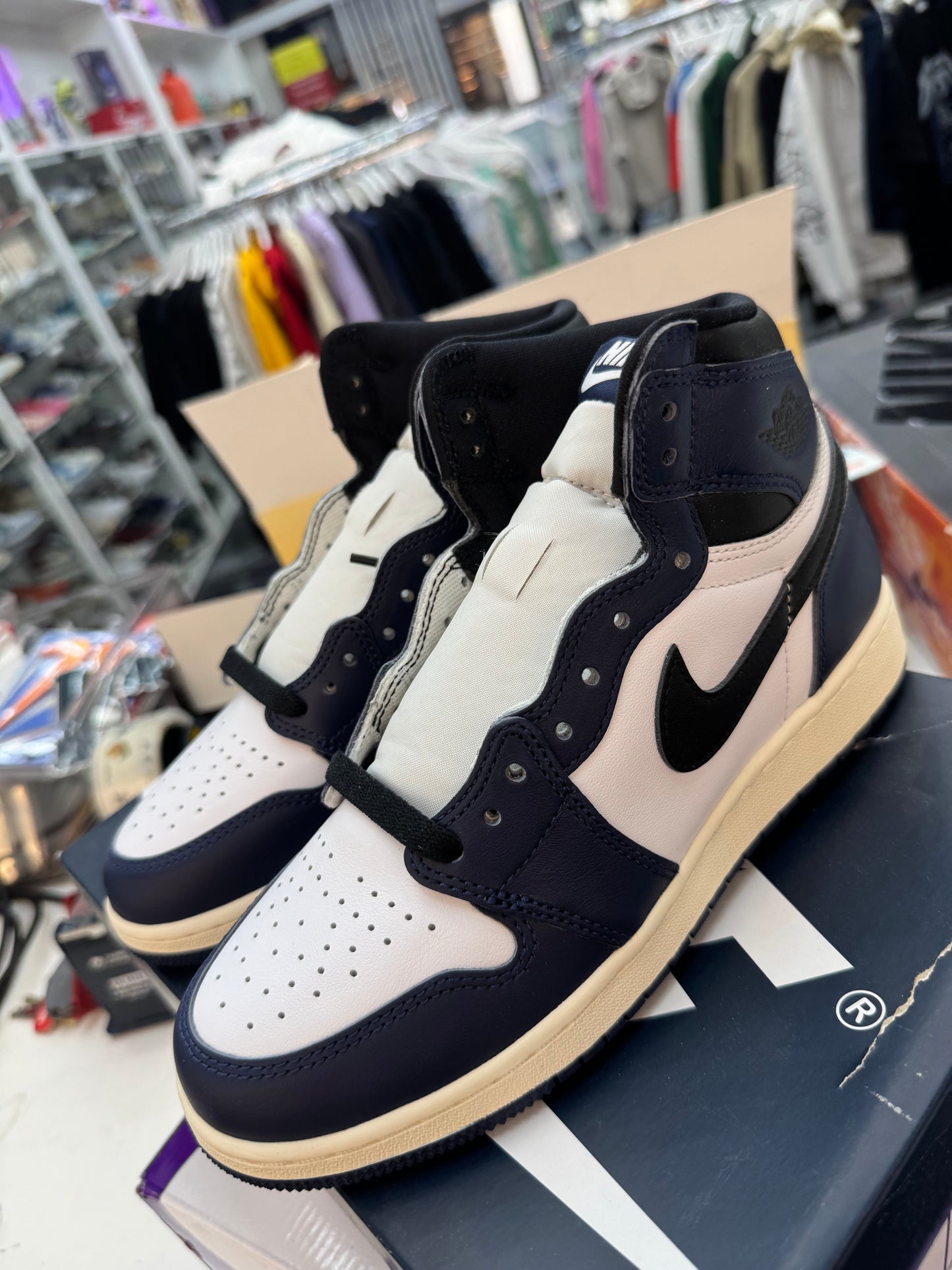 Jordan 1 Retro High OG
Midnight Navy (GS)