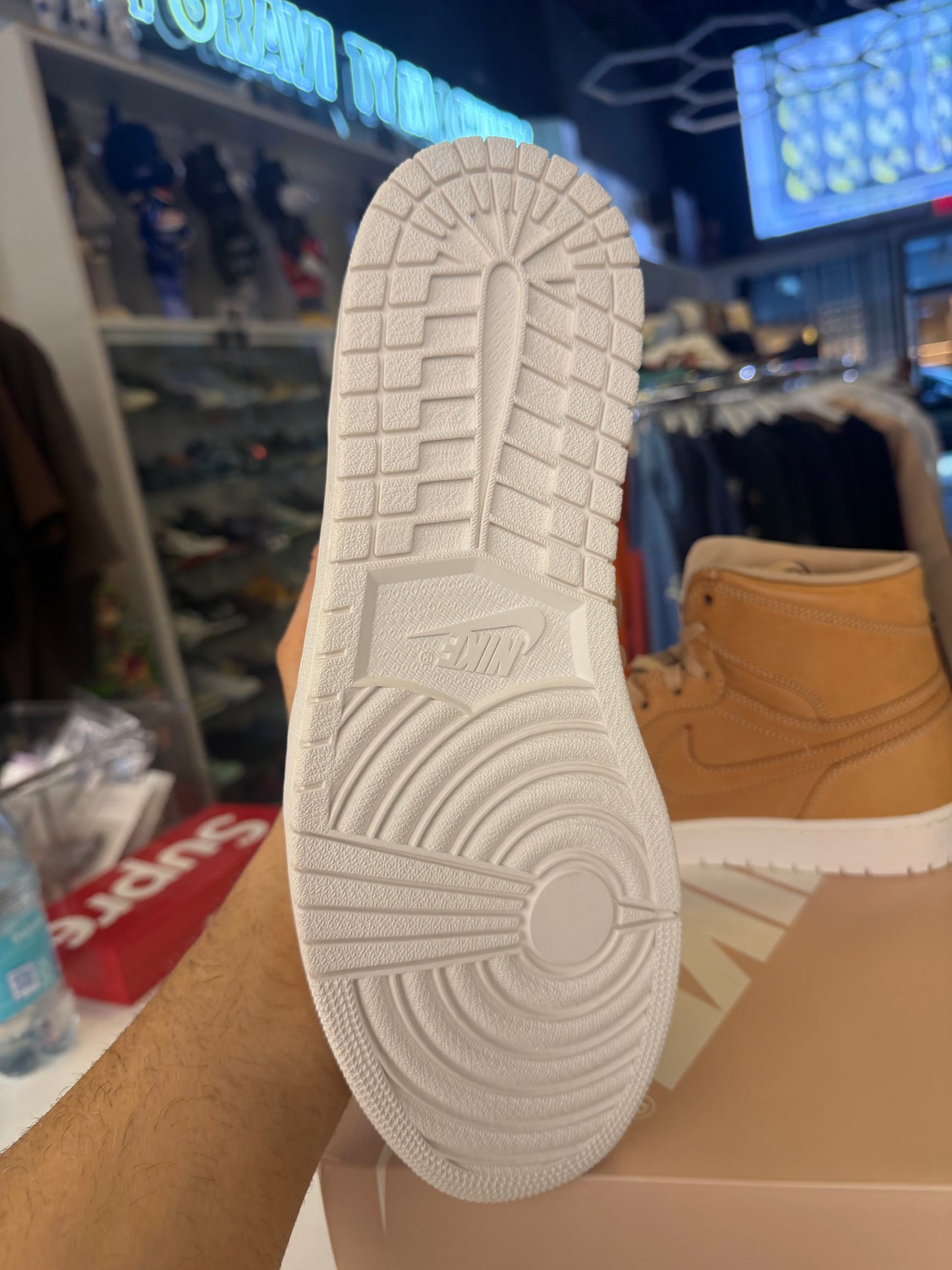 Jordan 1 Retro Pinnacle Vachetta Tan