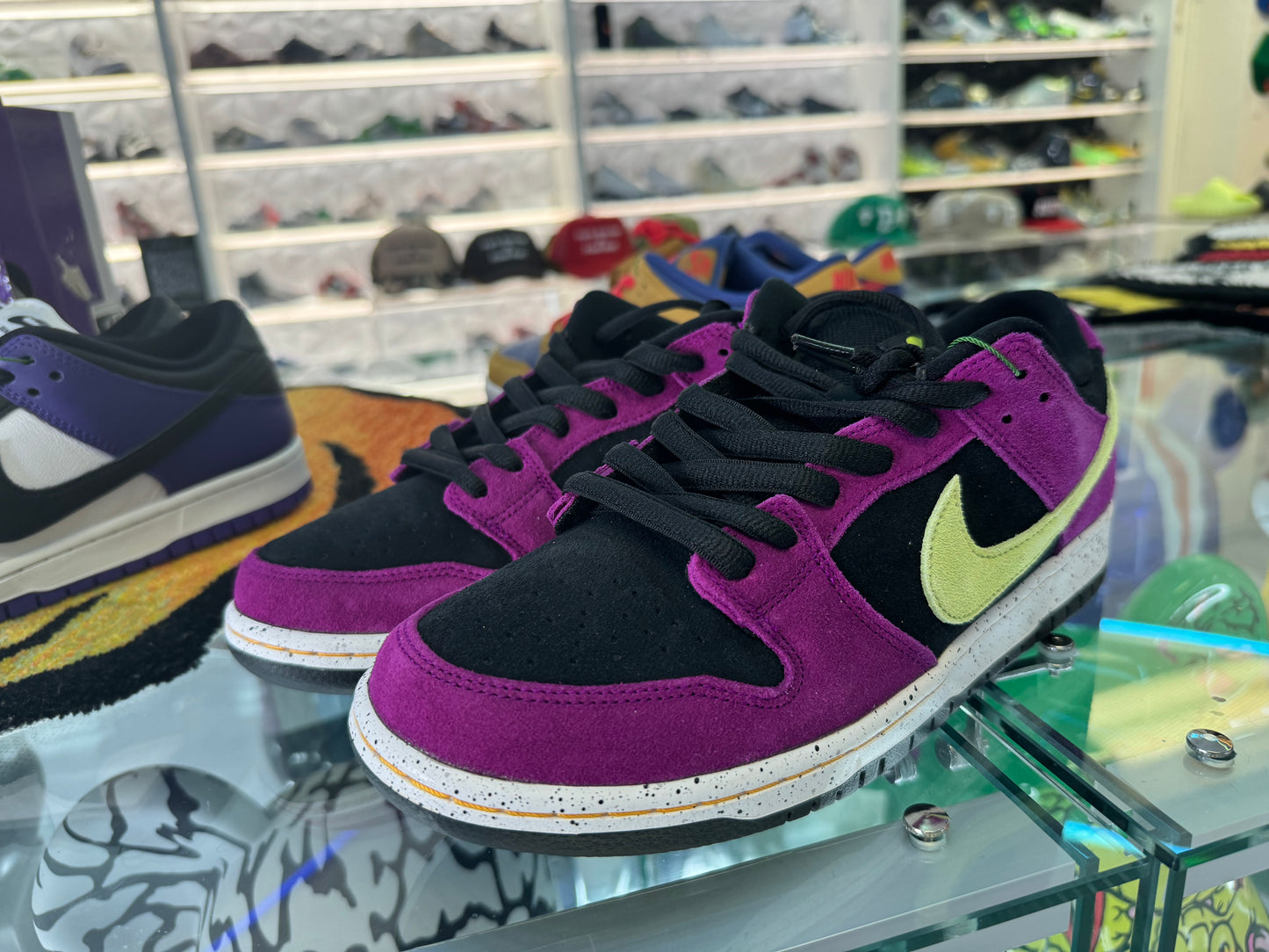 Nike SB Dunk Low Pro ACG Terra Red Plum