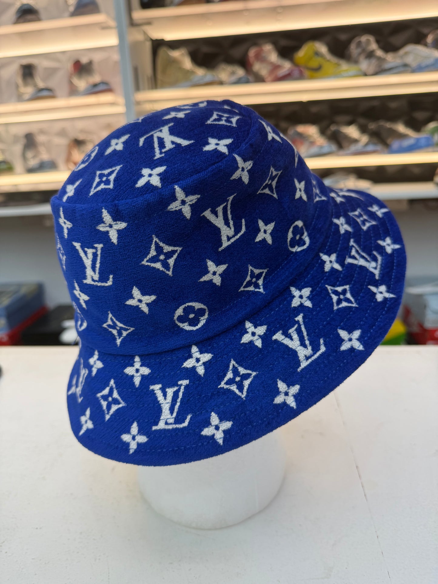 Louis Vuitton Monogram Reversible Bucket Hat – Size m