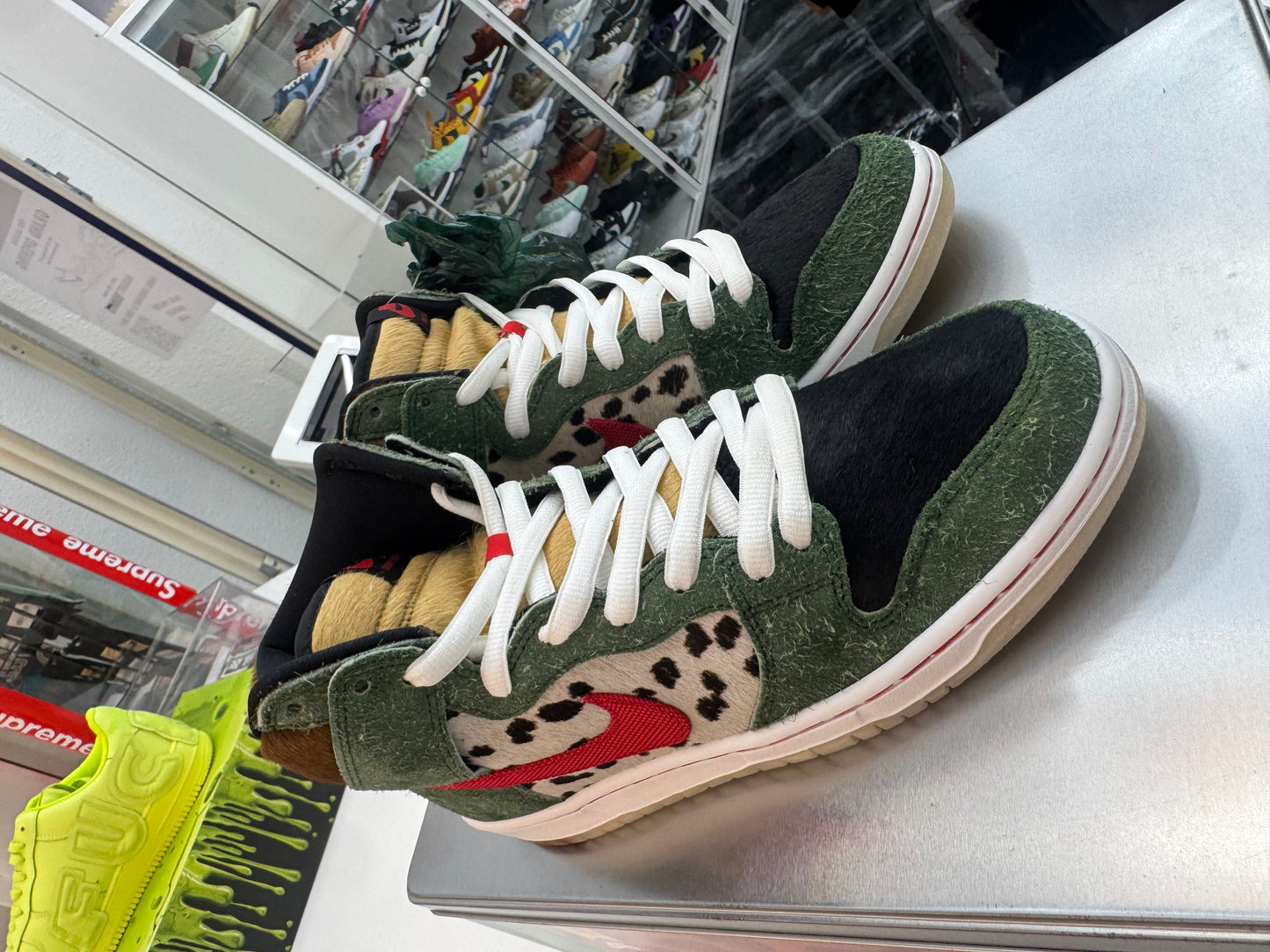Dunk SB High Dog Walker Special box