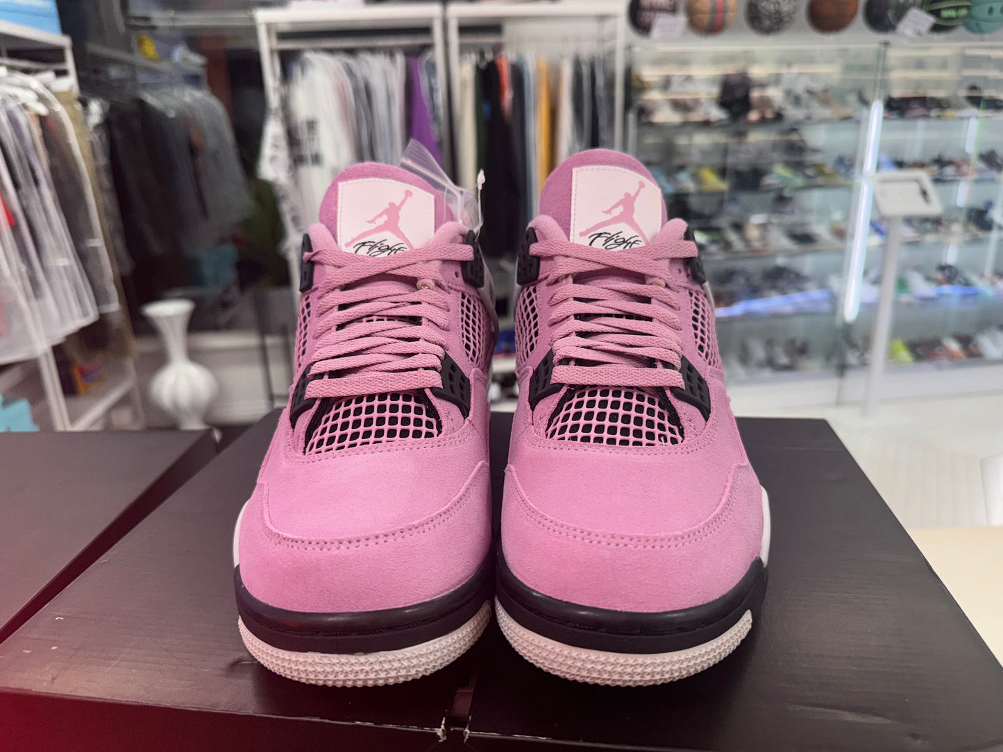 Jordan 4 Orchid Pink