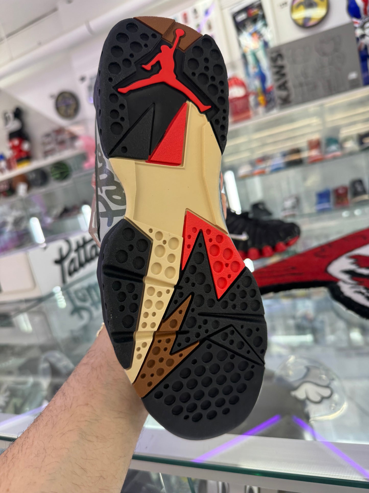 Jordan 7 Retro
Patta Icicle