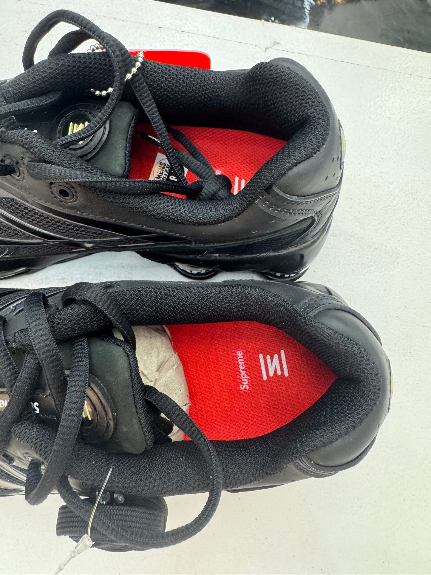 Nike x Supreme Shox black 2022