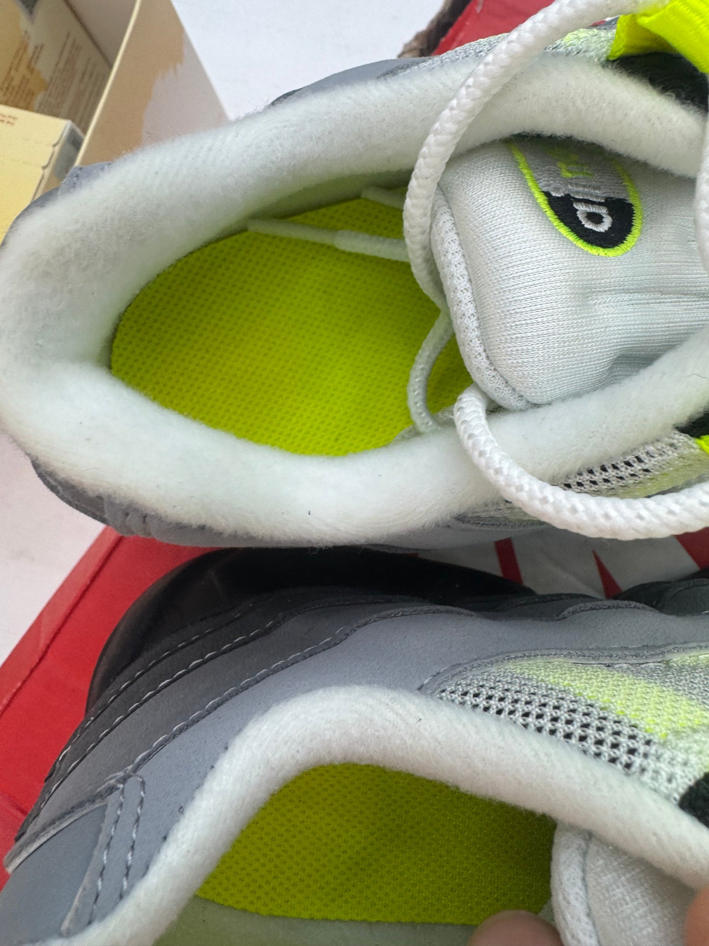 Nike Air Max 95 OG Neon 2020 Black Neon Yellow 6y