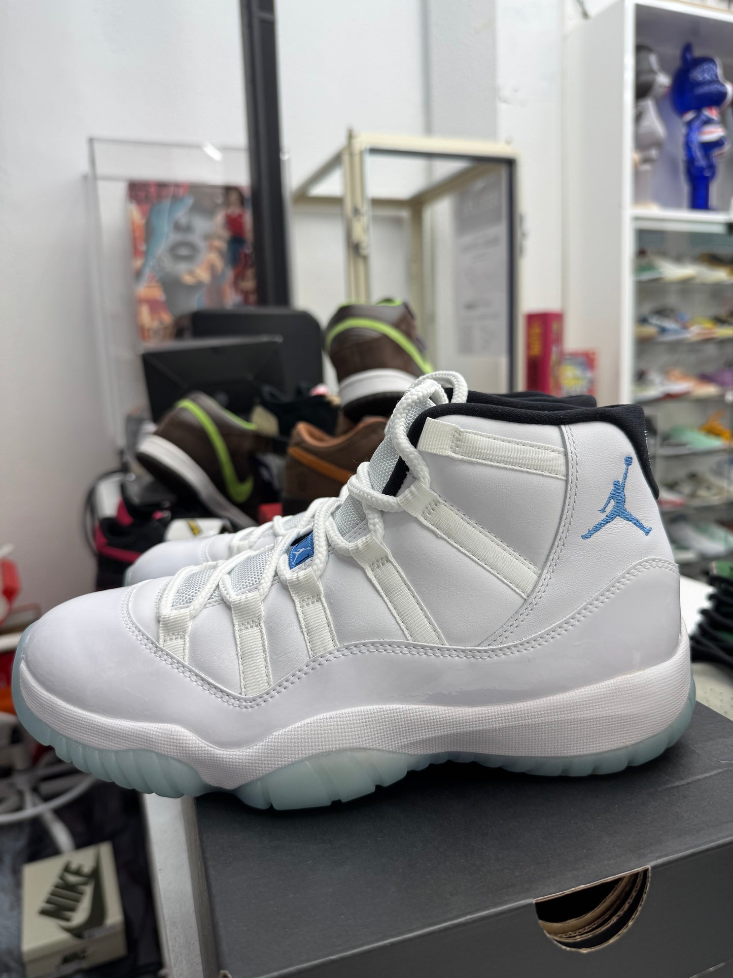 Jordan 11 Legend Blue 2014