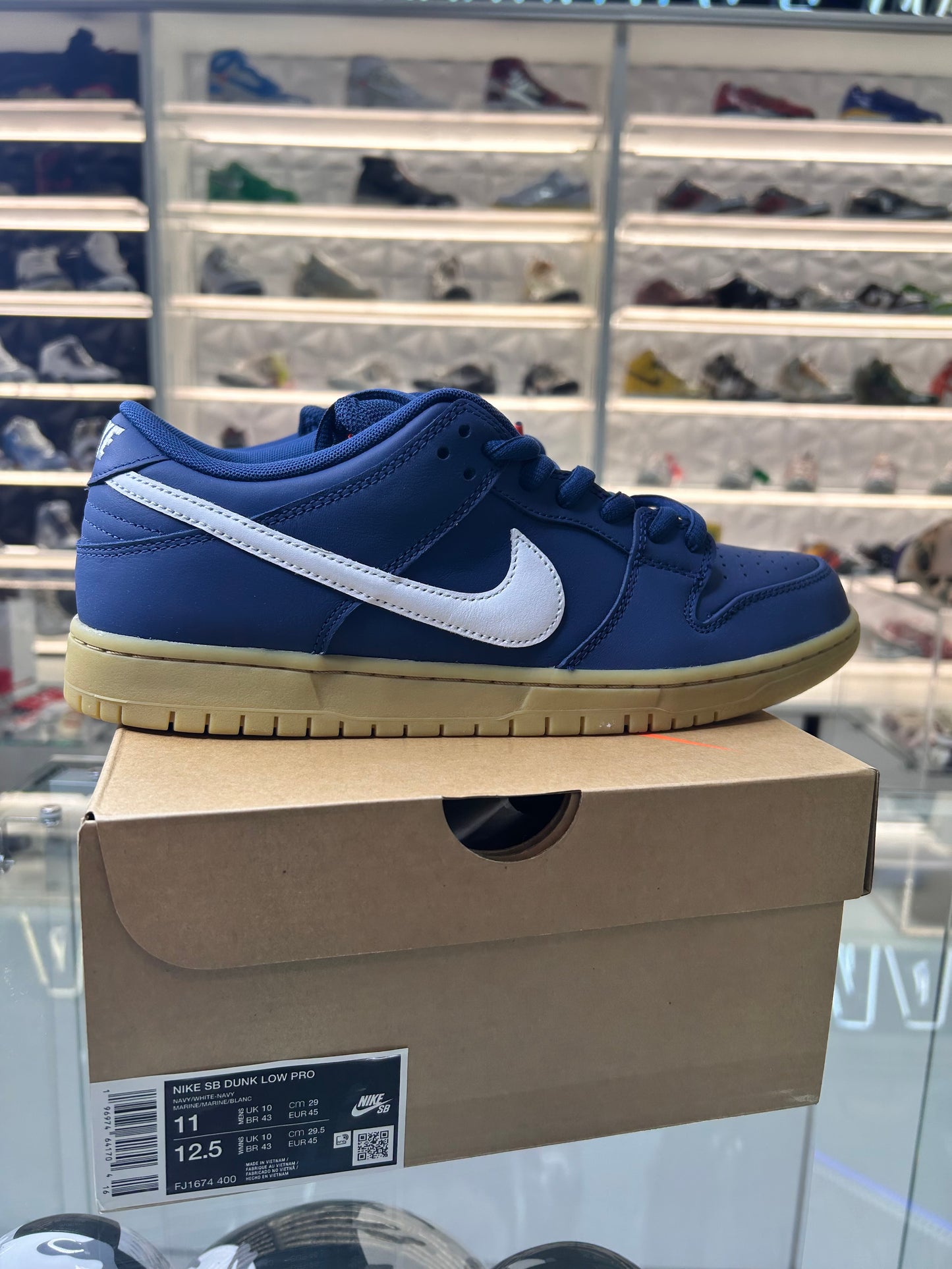 Nike SB Dunk Low
Navy Gum