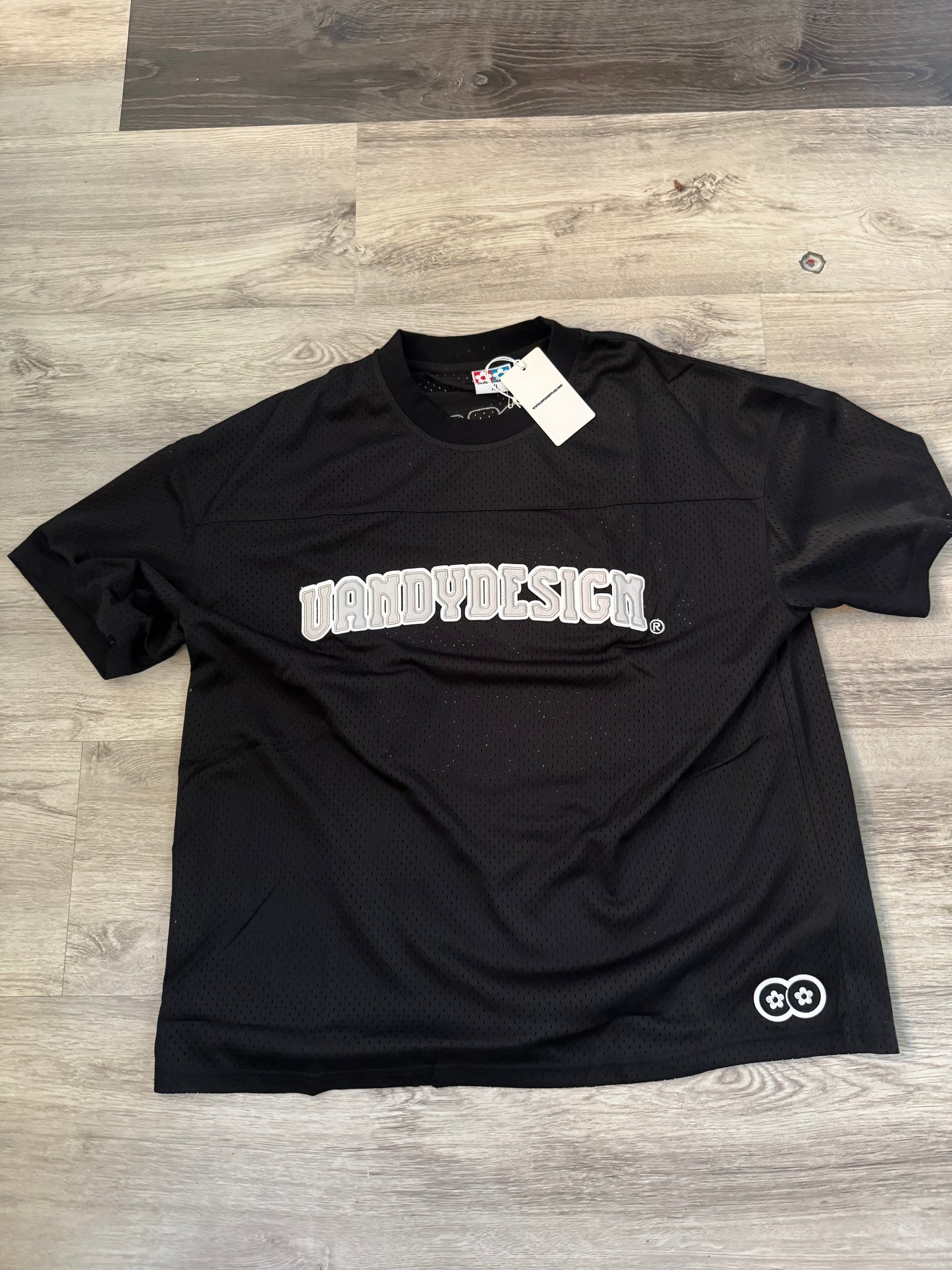 Vandy the pink mesh tee black