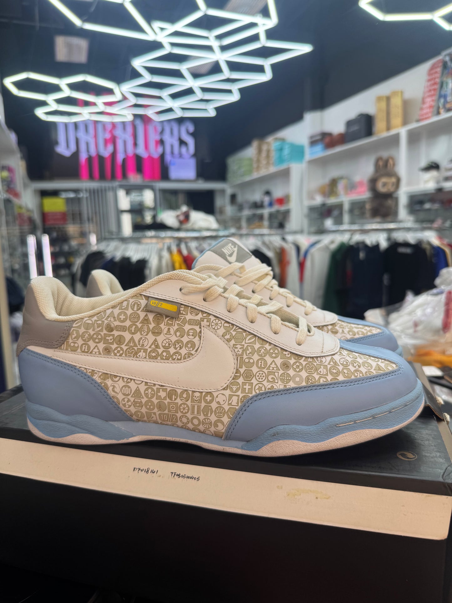 Nike Zoom Air FC Futura/Lance Armstrong - 313229-111 Lance Sample