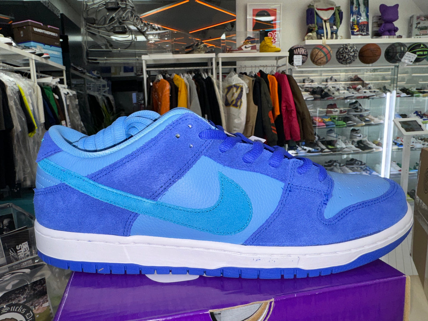 Nike Dunk SB Blue Raspberry