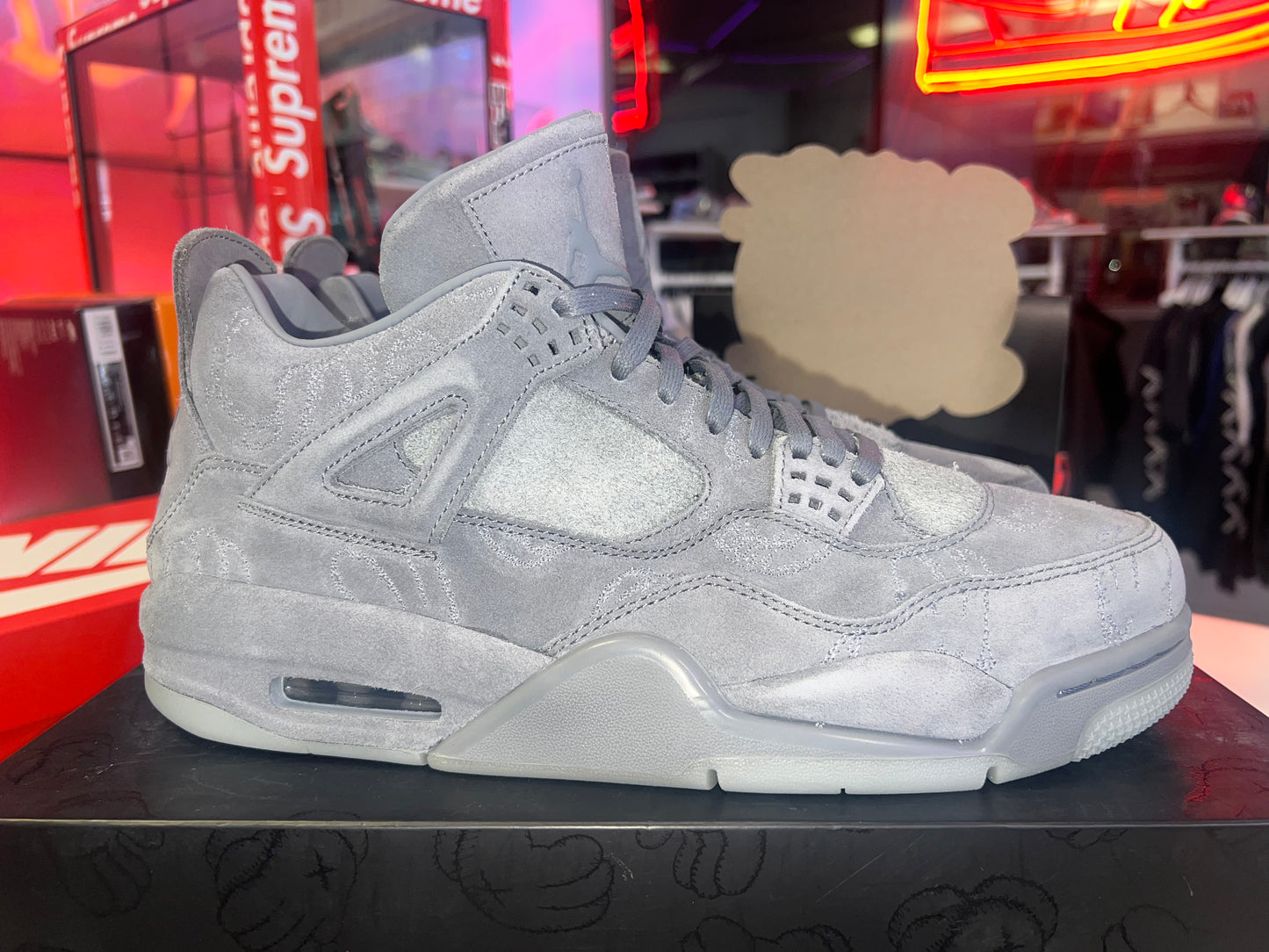 Jordan 4 Kaws Grey Size 10.5
