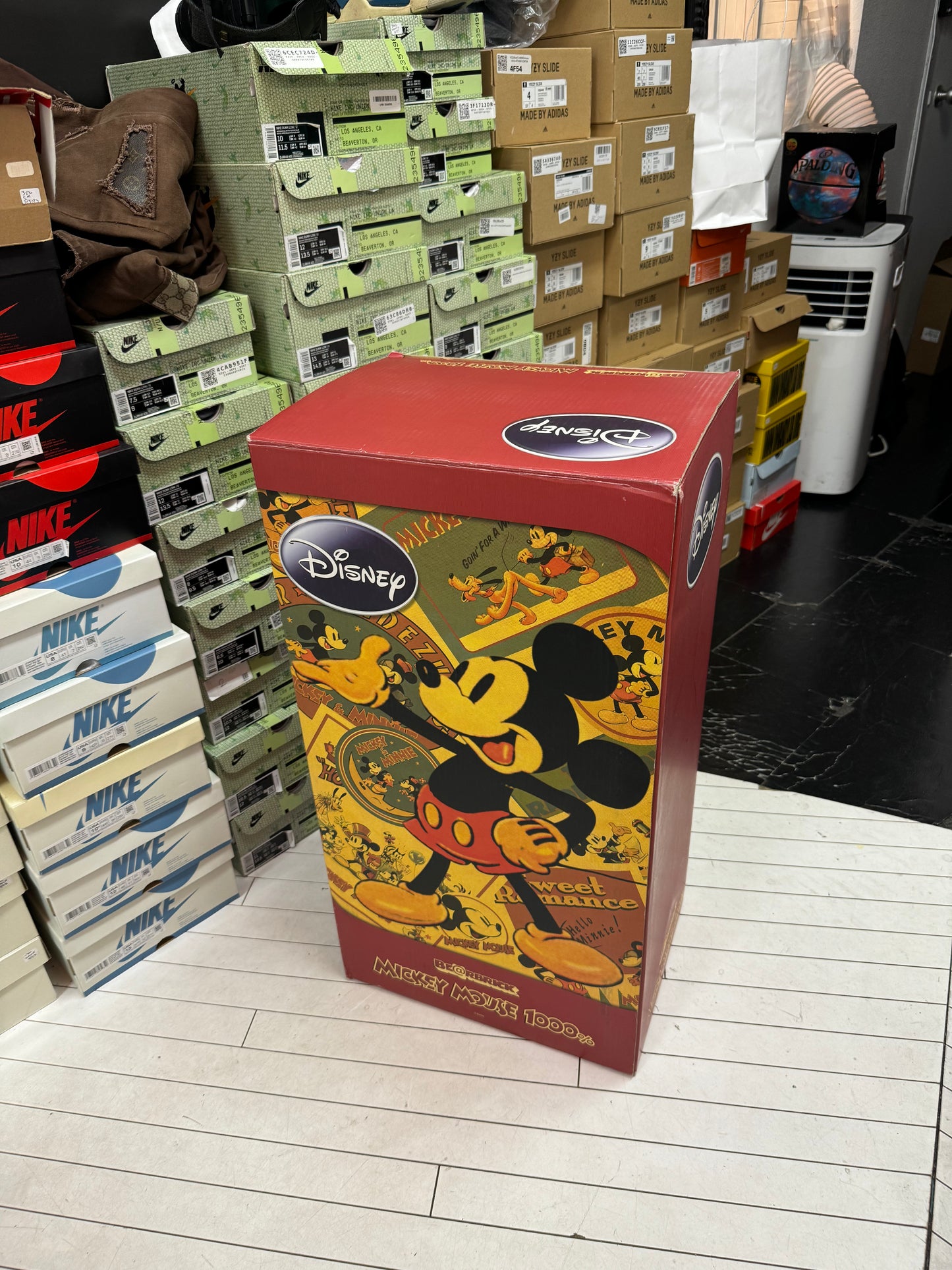 2009 Mickey Mouse x Medicom Bearbrick 1000%