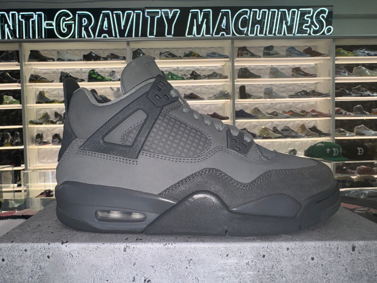 Jordan 4 Retro SE
Paris Olympics Wet Cement