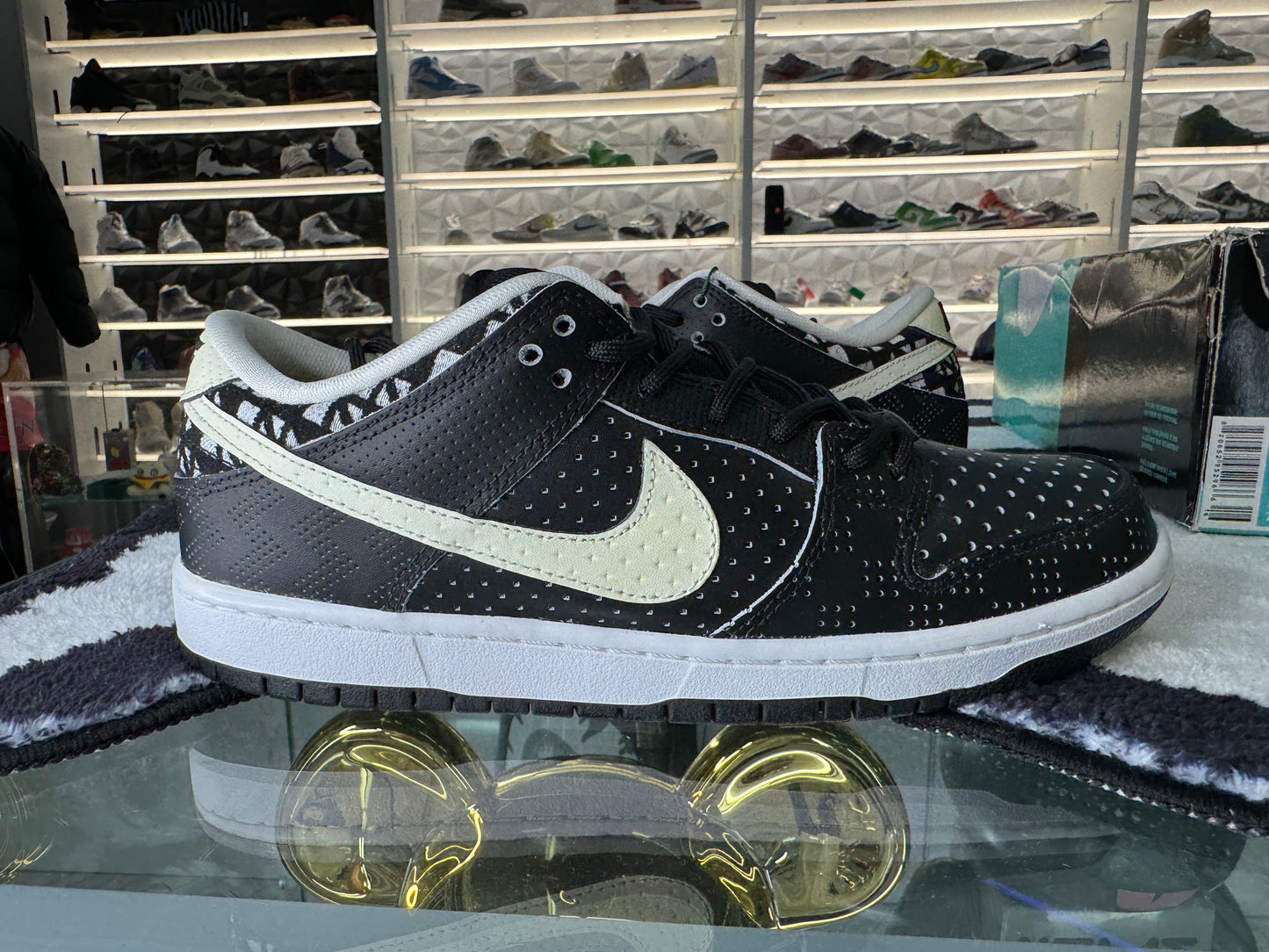 Nike SB Dunk Low
BHM (2015)