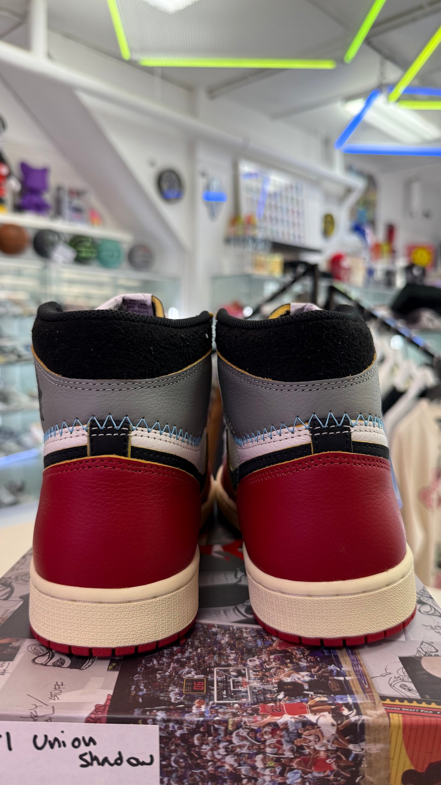 Jordan 1 Retro High OG SP
Union LA Chicago Shadow
