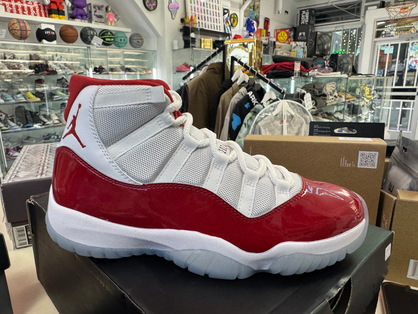 Jordan 11 Cherry Red 2022