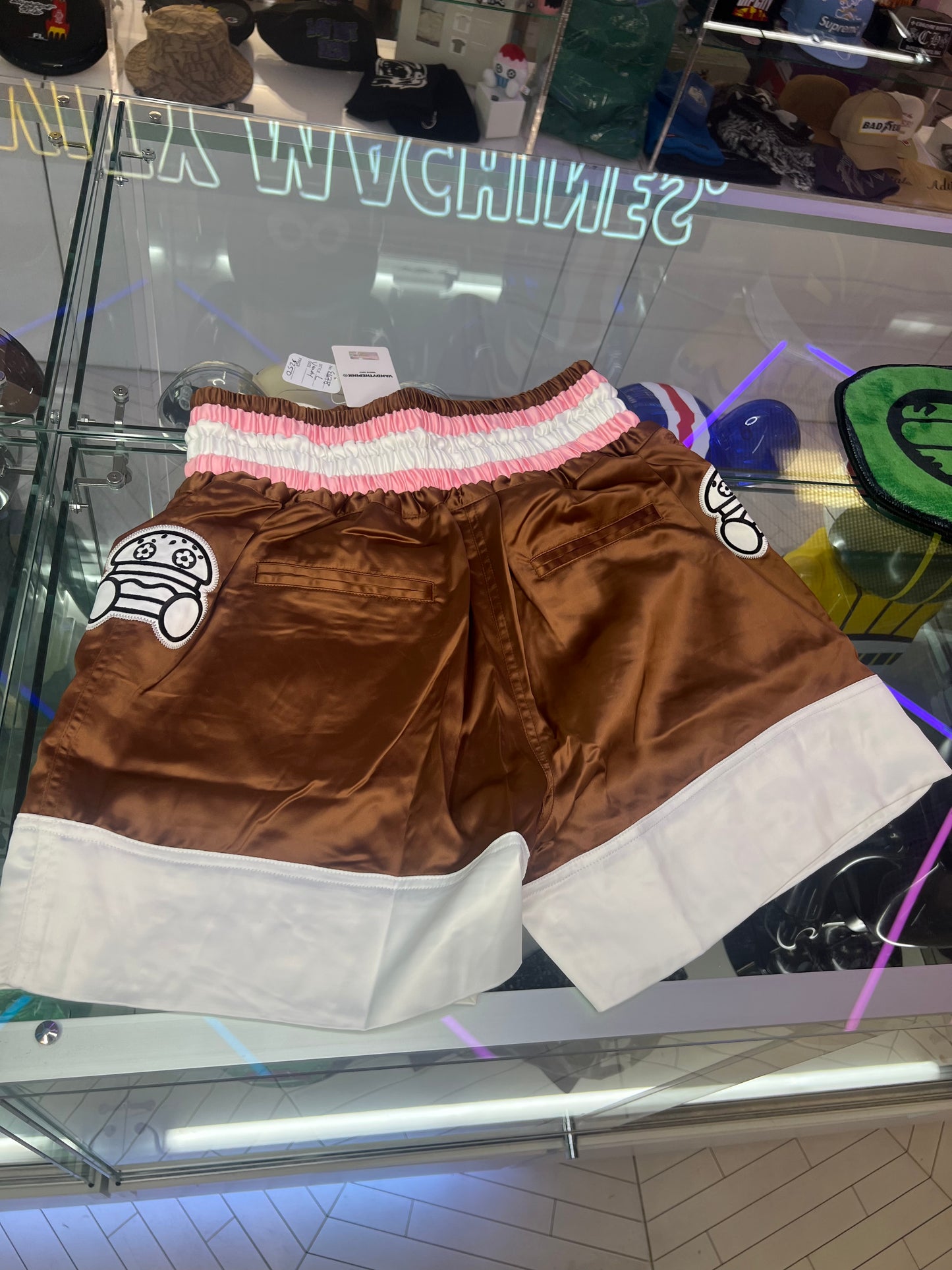 Vandy The Pink Thai Boxing Shorts Brown Large