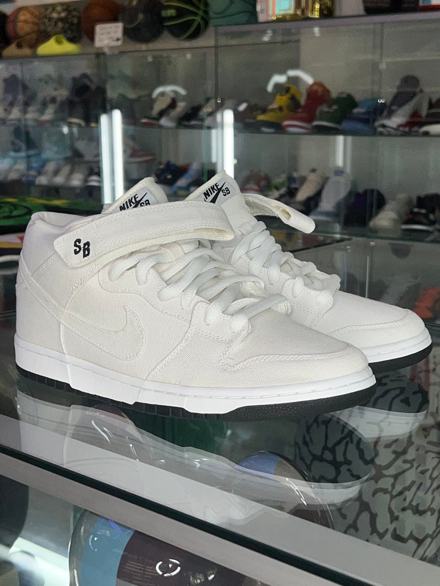 Nike Dunk SB Mid Tokyo