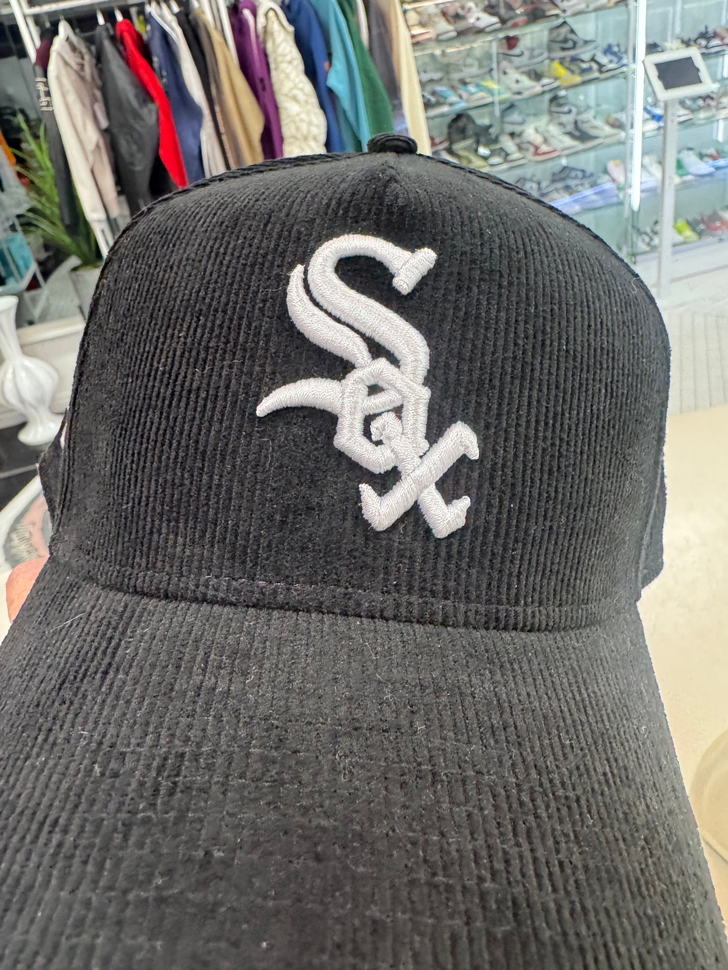 New Era Chicago White Sox Corduroy Snapback Hat cap Black