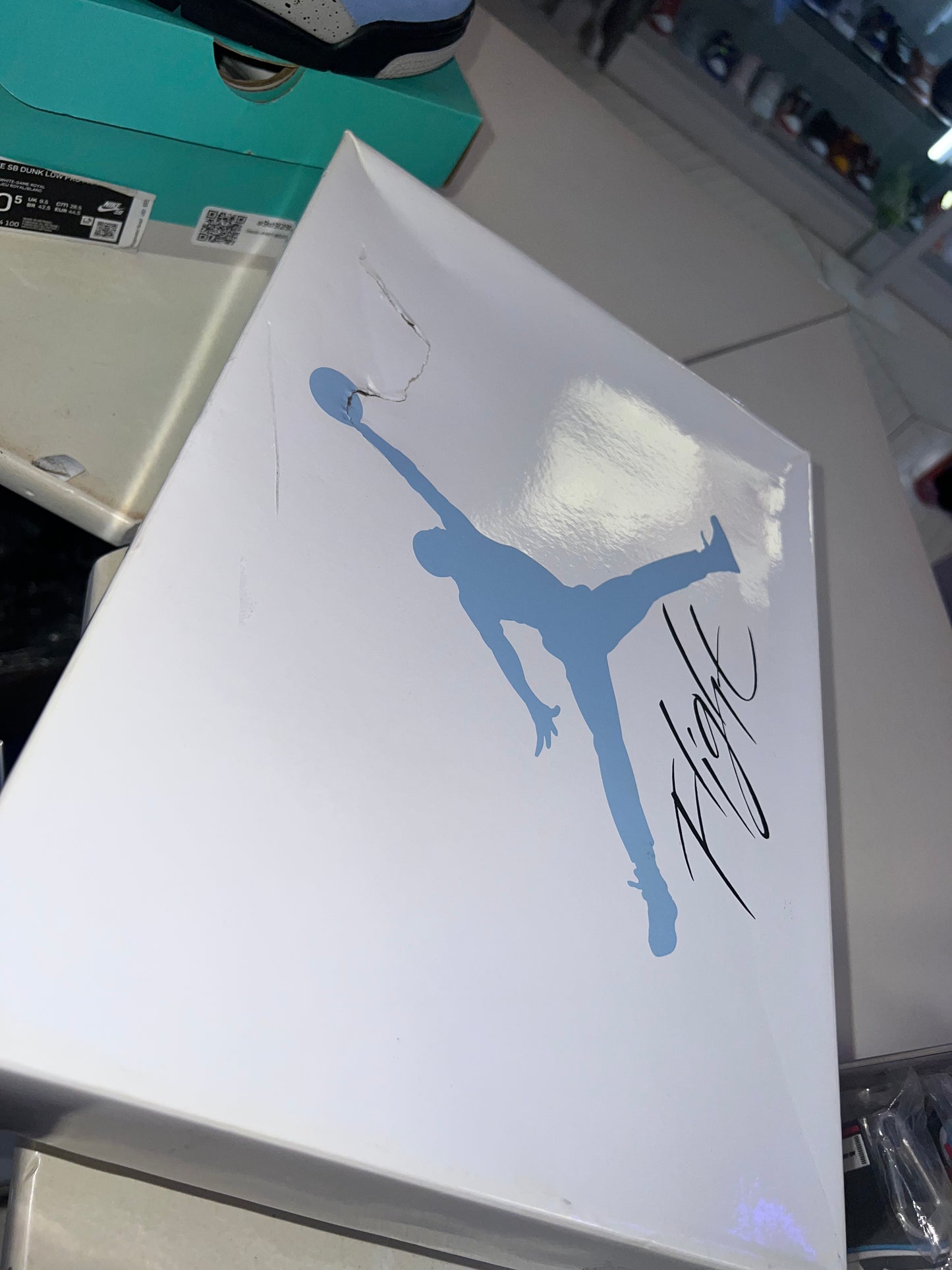 Jordan 4 University UNC Blue 2021