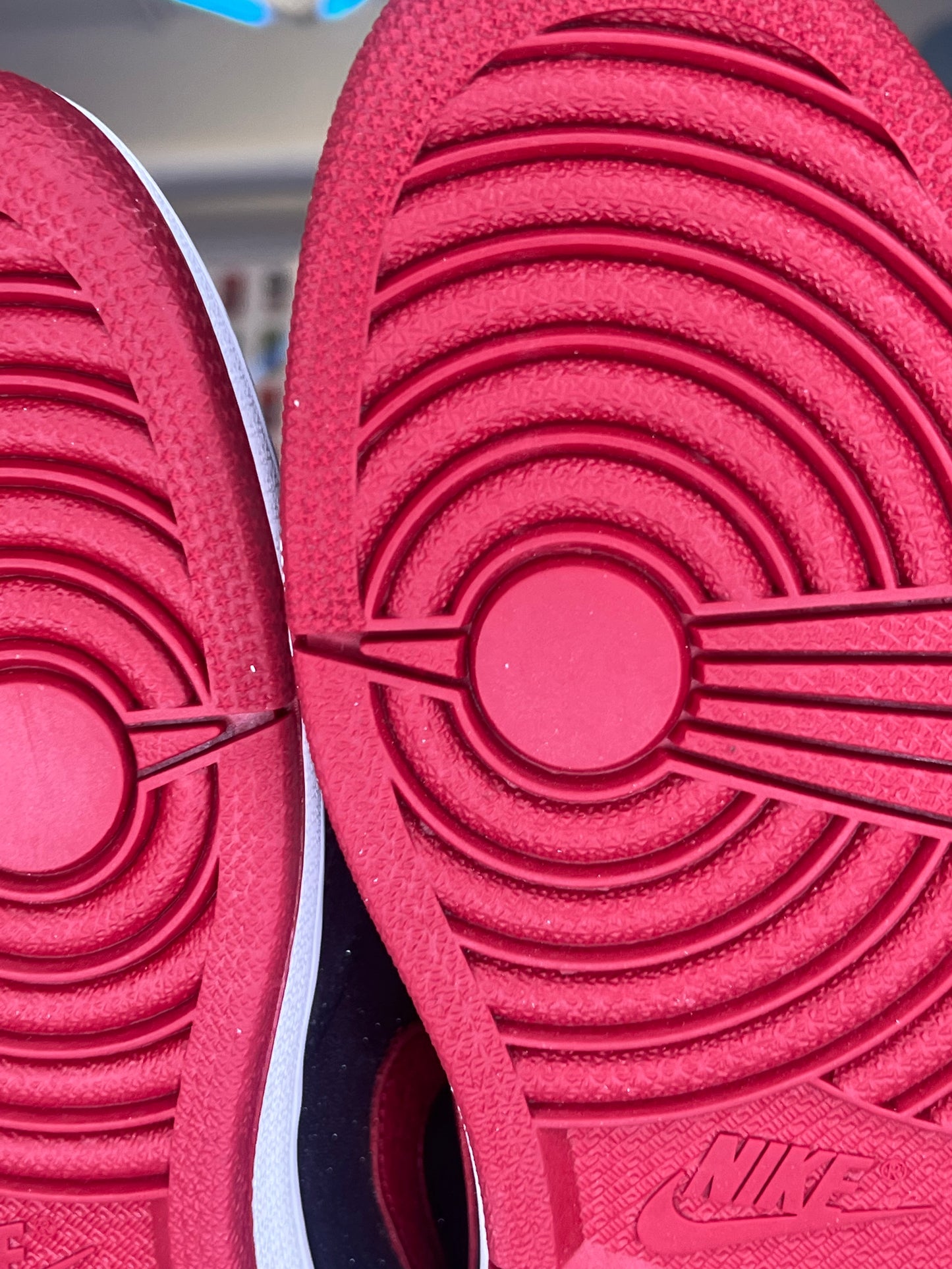 Jordan 1 High Banned Bred 2016