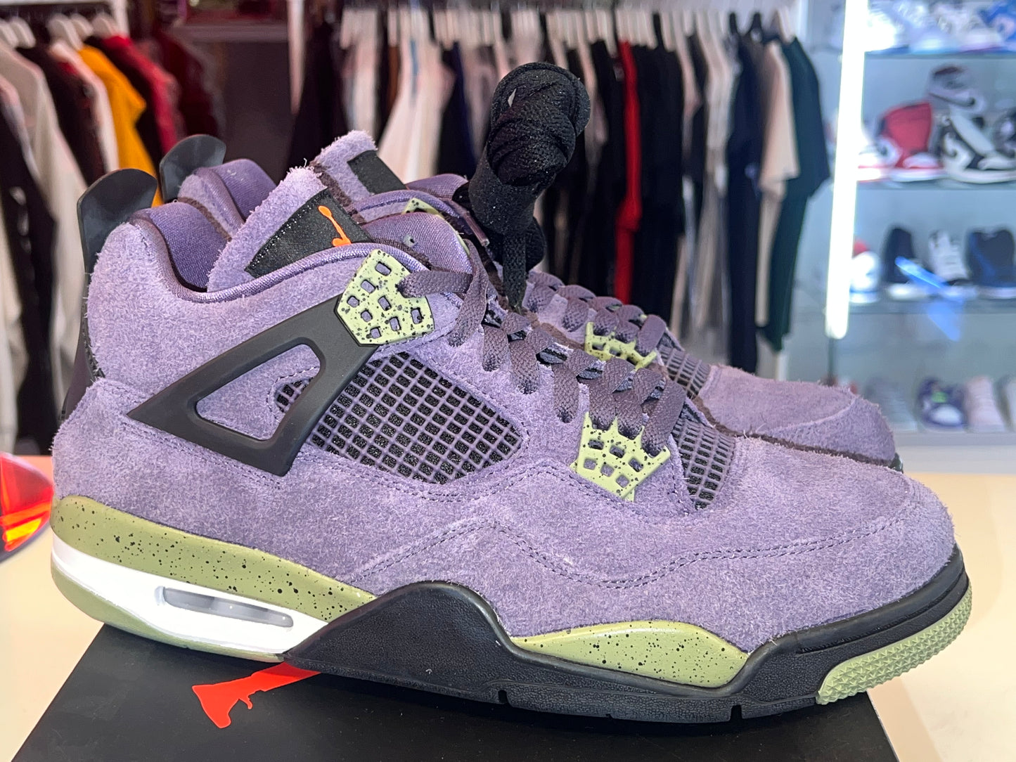 Jordan 4 Purple Canyon