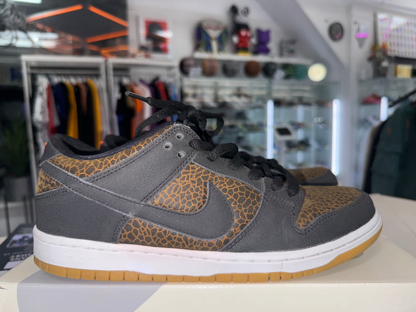Nike SB Dunk Low
Giraffe Print