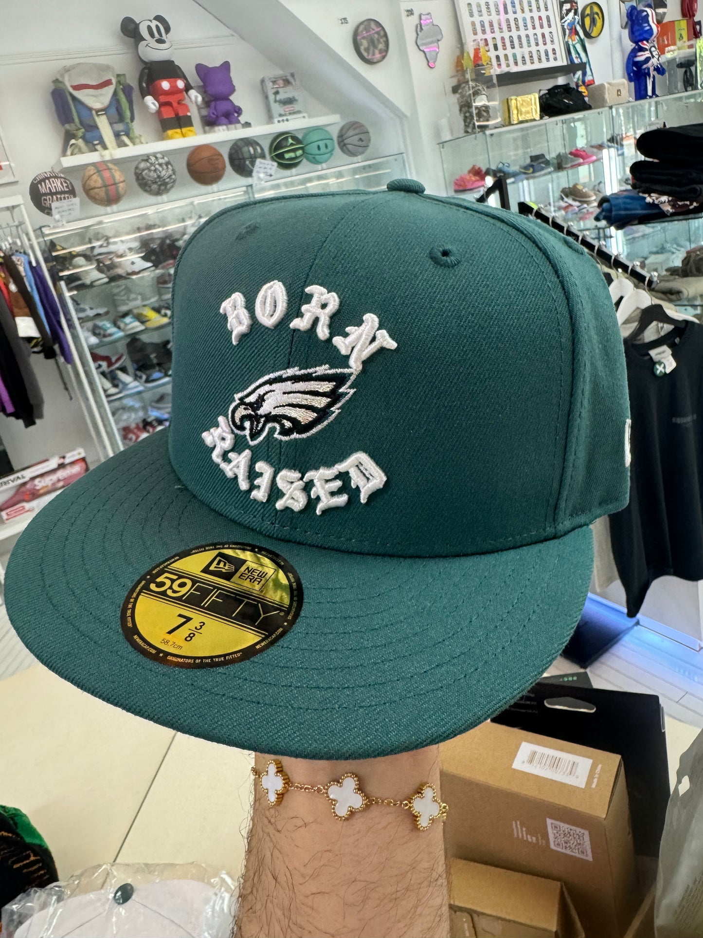 Born Raised Philadelphia Eagles NFL New Era Fitted 7 3/8