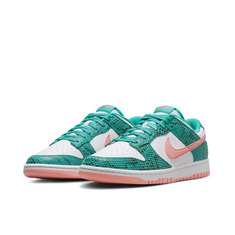 Nike Dunk Teal Bleached Coral
