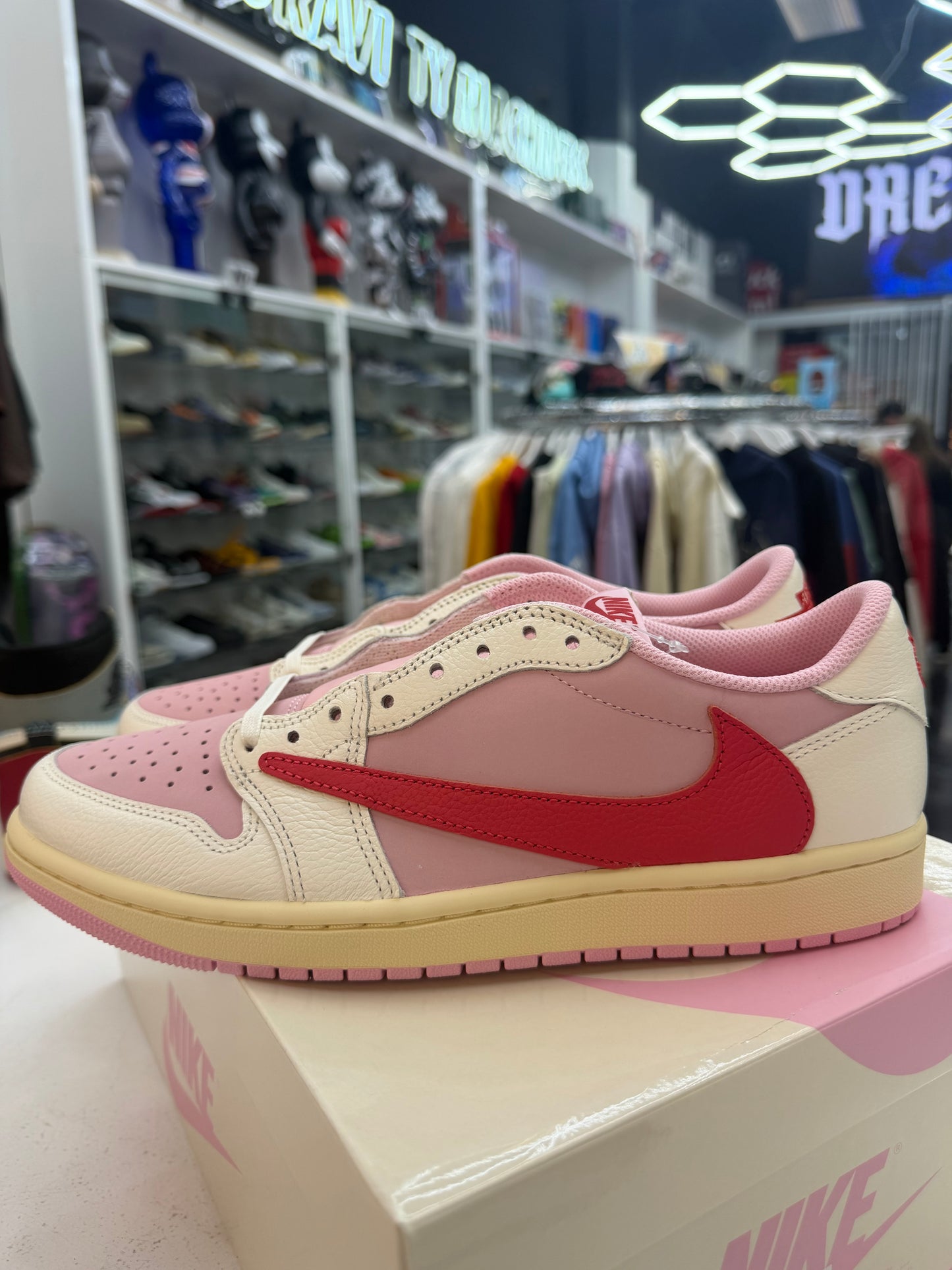Jordan 1 Retro Low OG SP Travis Scott Sail Tropical Pink