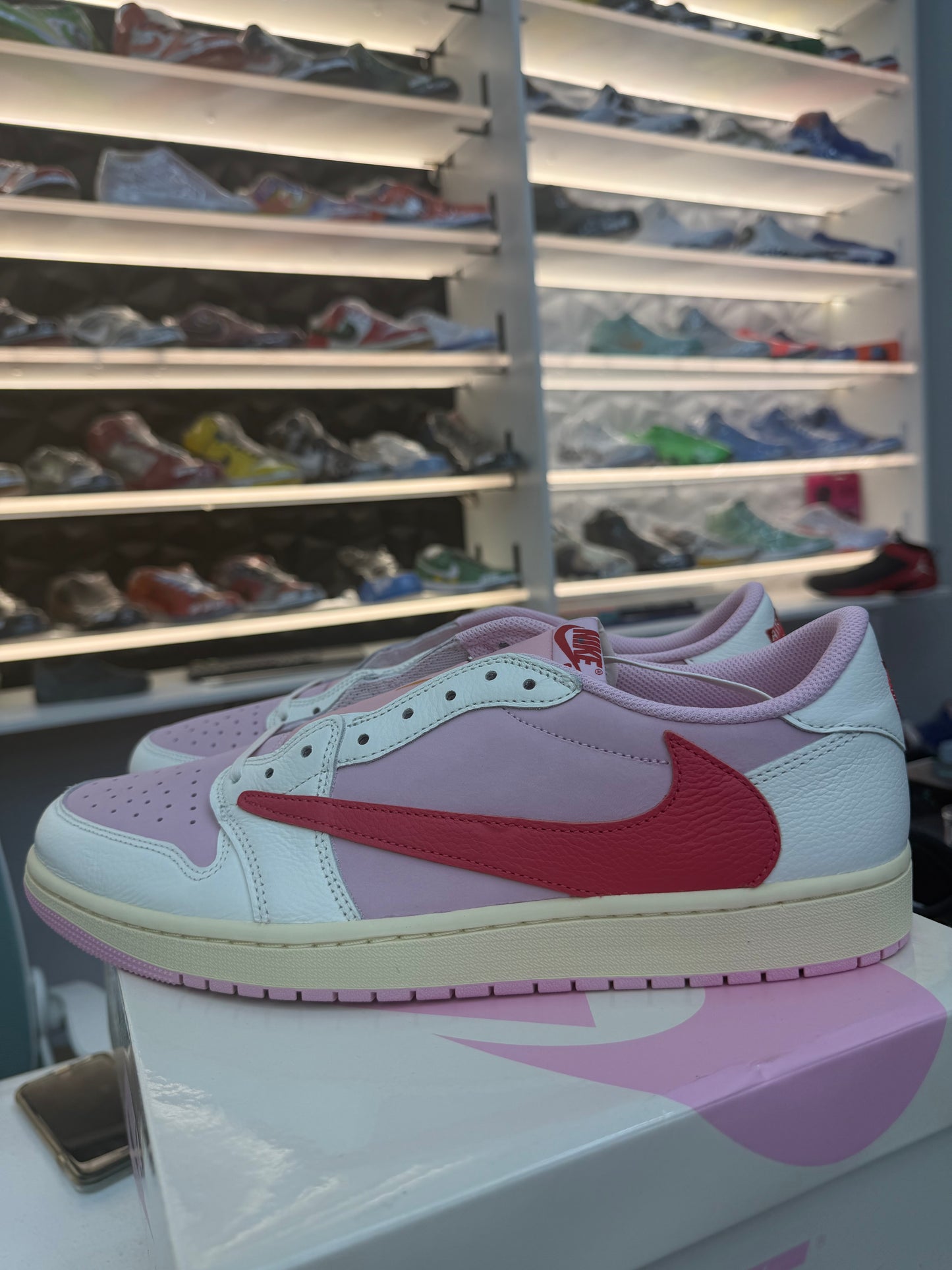 Jordan 1 Retro Low OG SP Travis Scott Sail Tropical Pink