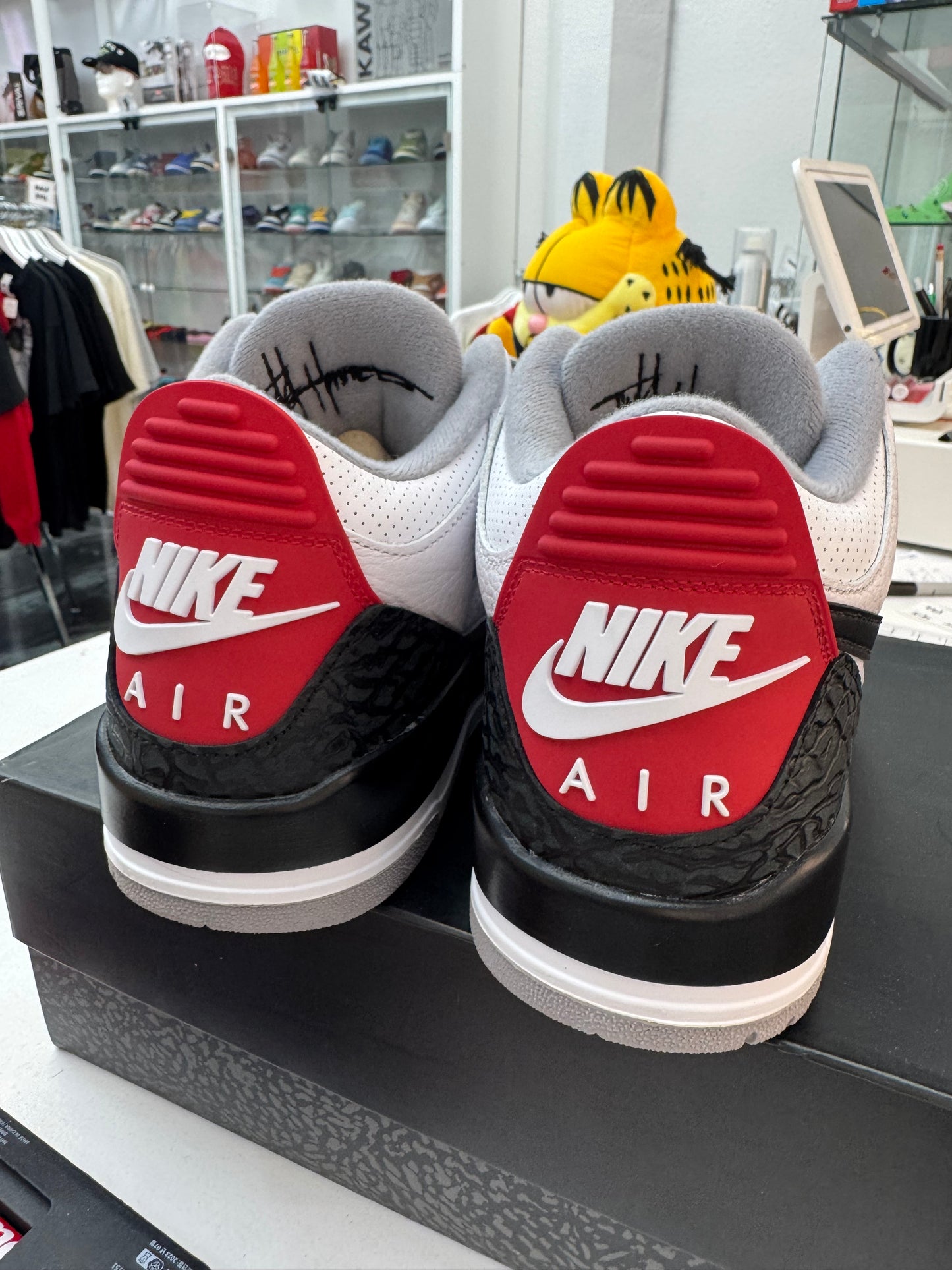Jordan 3 Retro
Tinker Hatfield