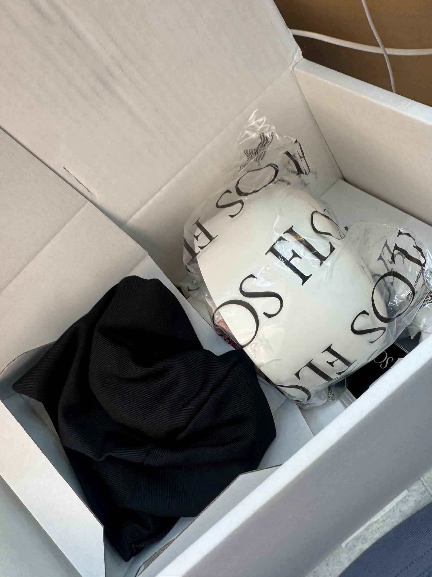 Supreme FLOS Bellhop Lamp White