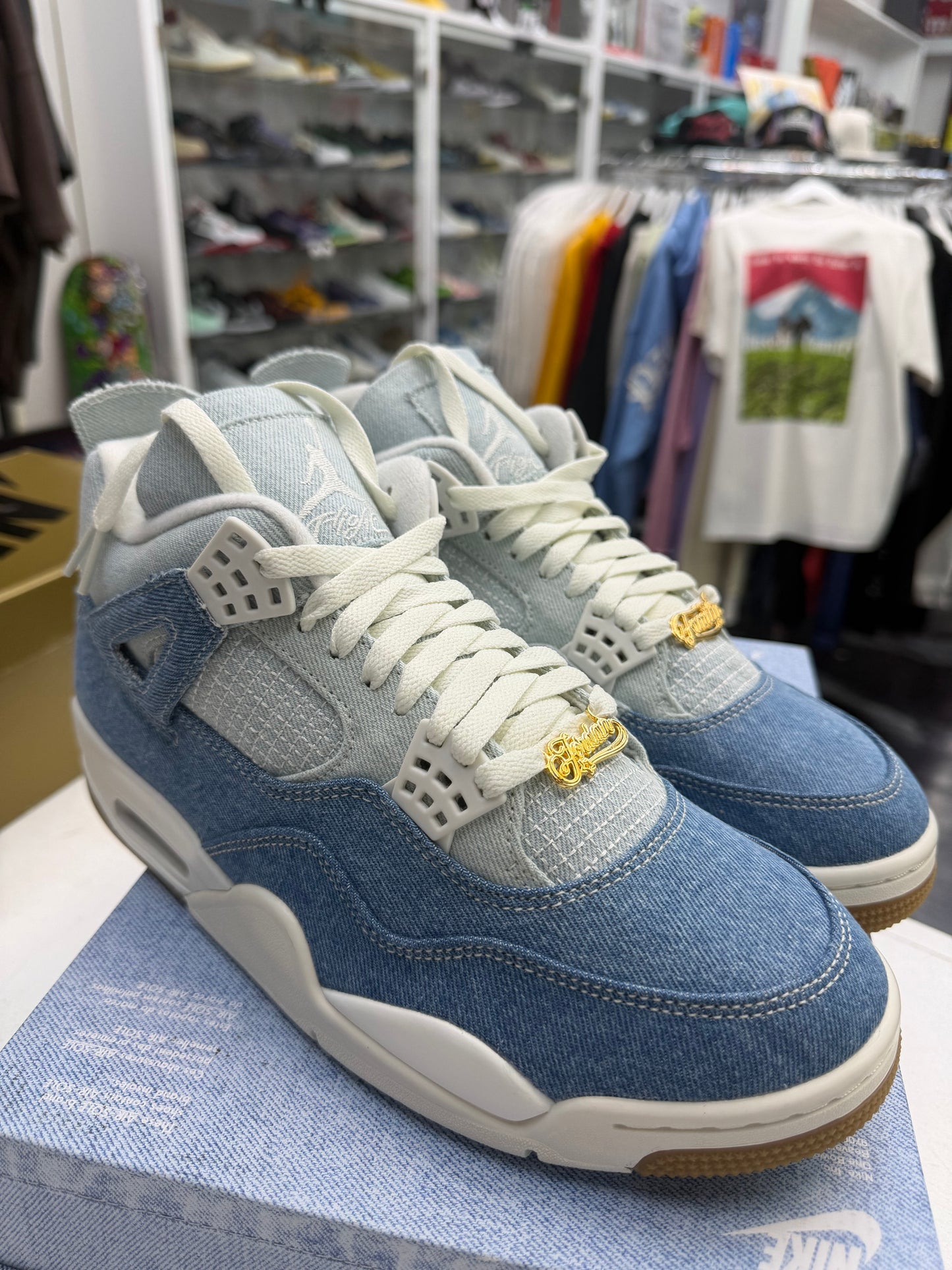 Jordan 4 Retro TEX Denim Worn Blue