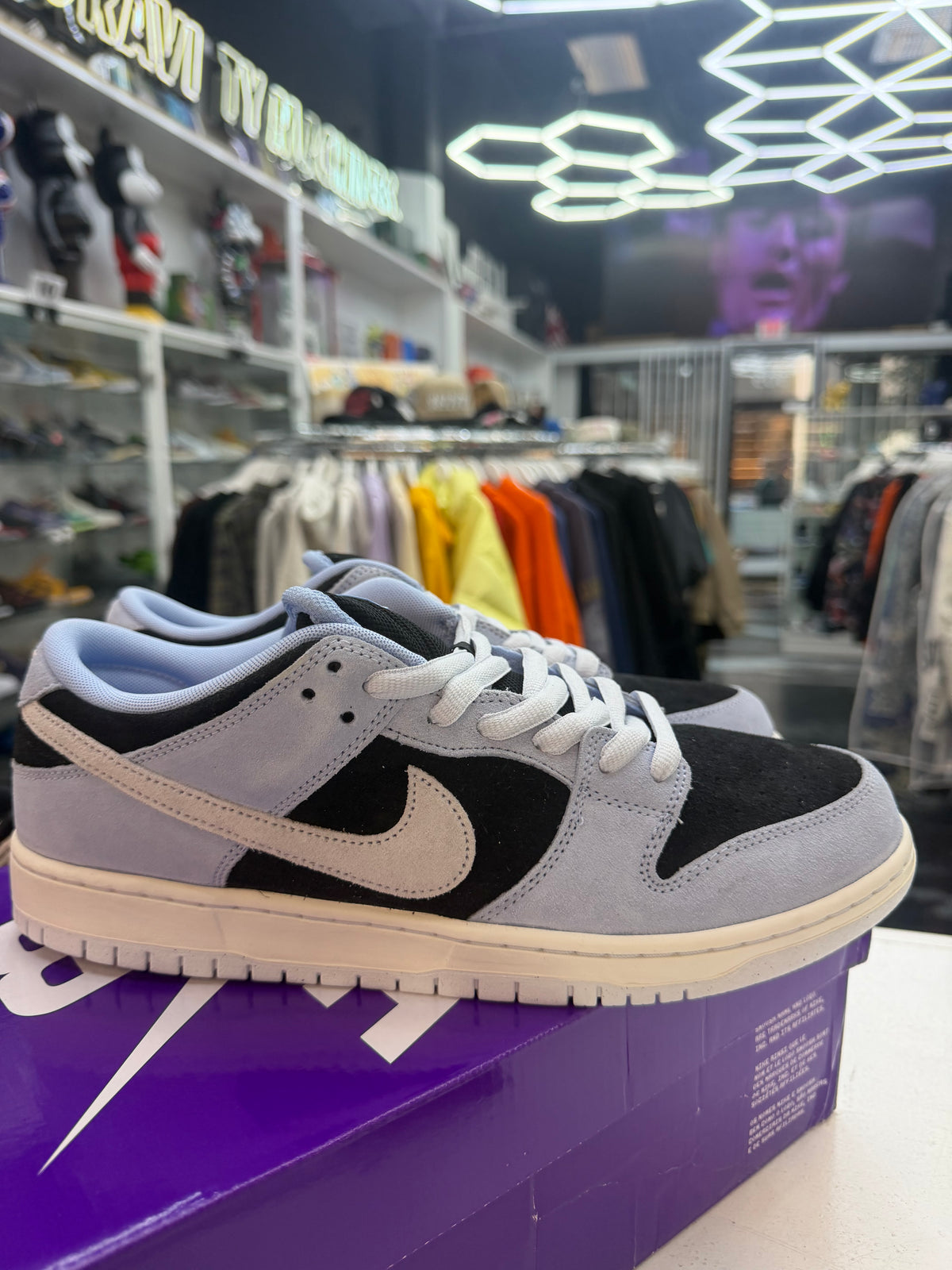 Nike SB Dunk Low Black Aluminum