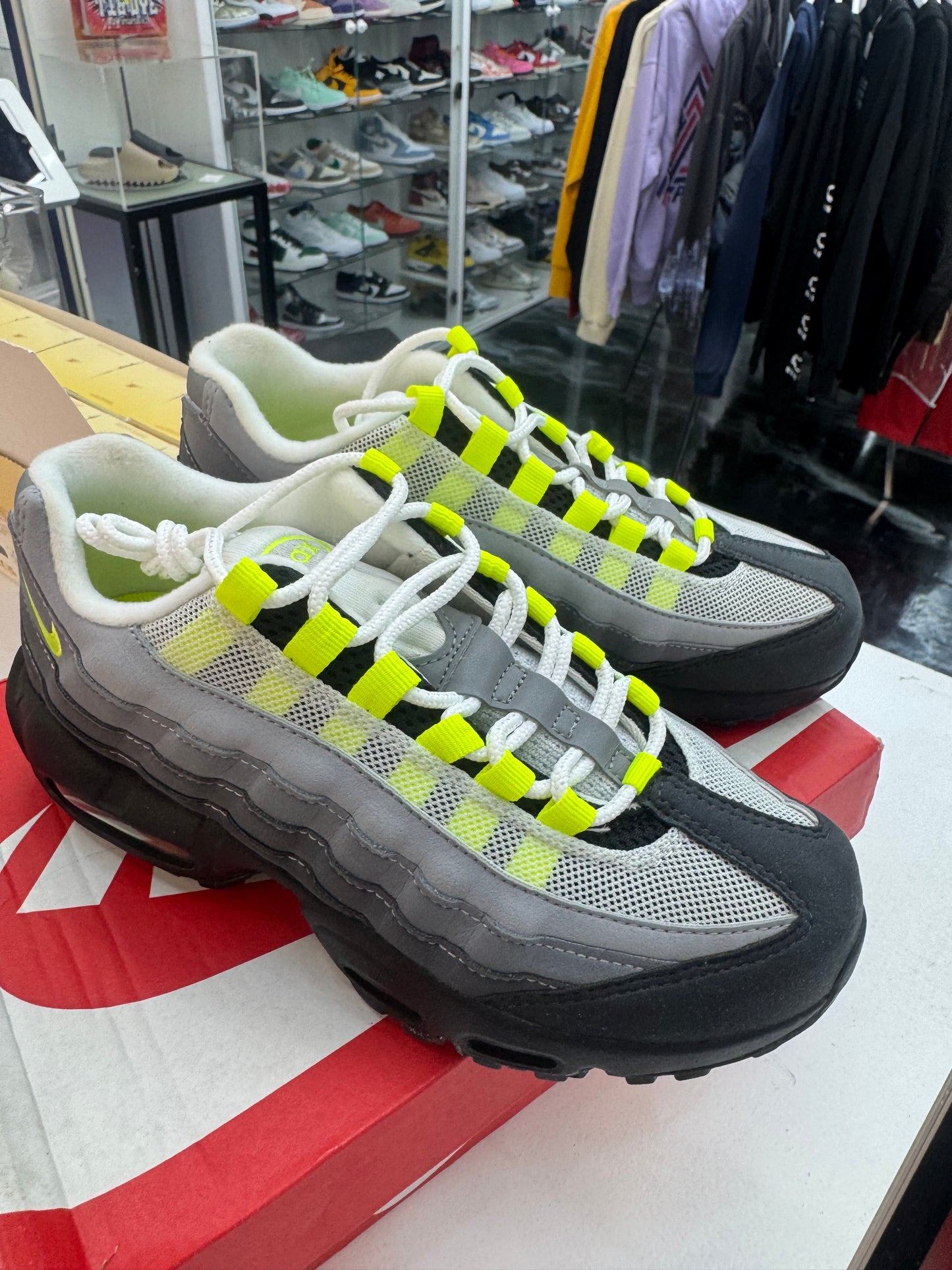Nike Air Max 95 OG Neon 2020 Black Neon Yellow 6y