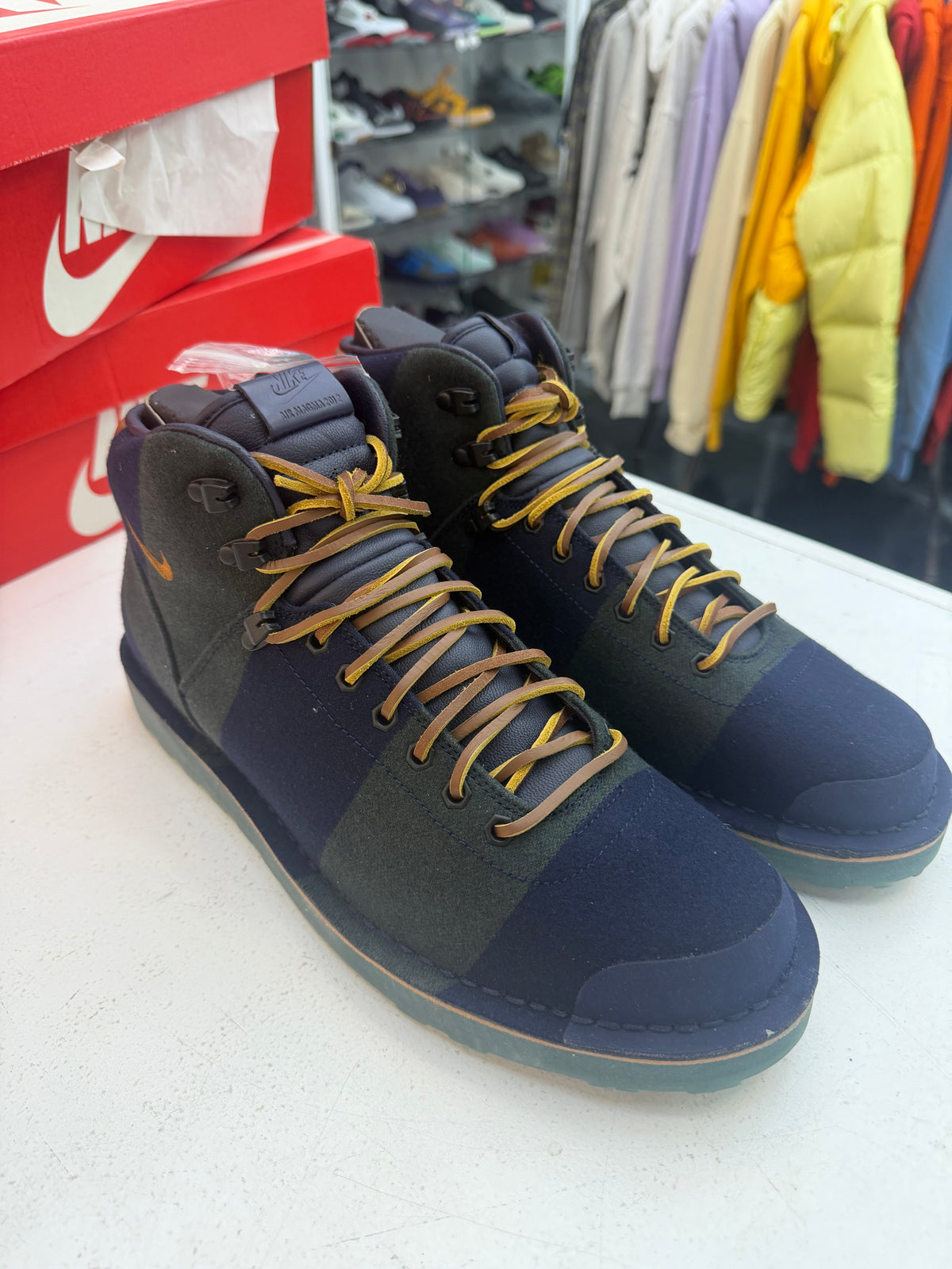 Nike Air Magma 2012 Fox Brothers Blackened blue