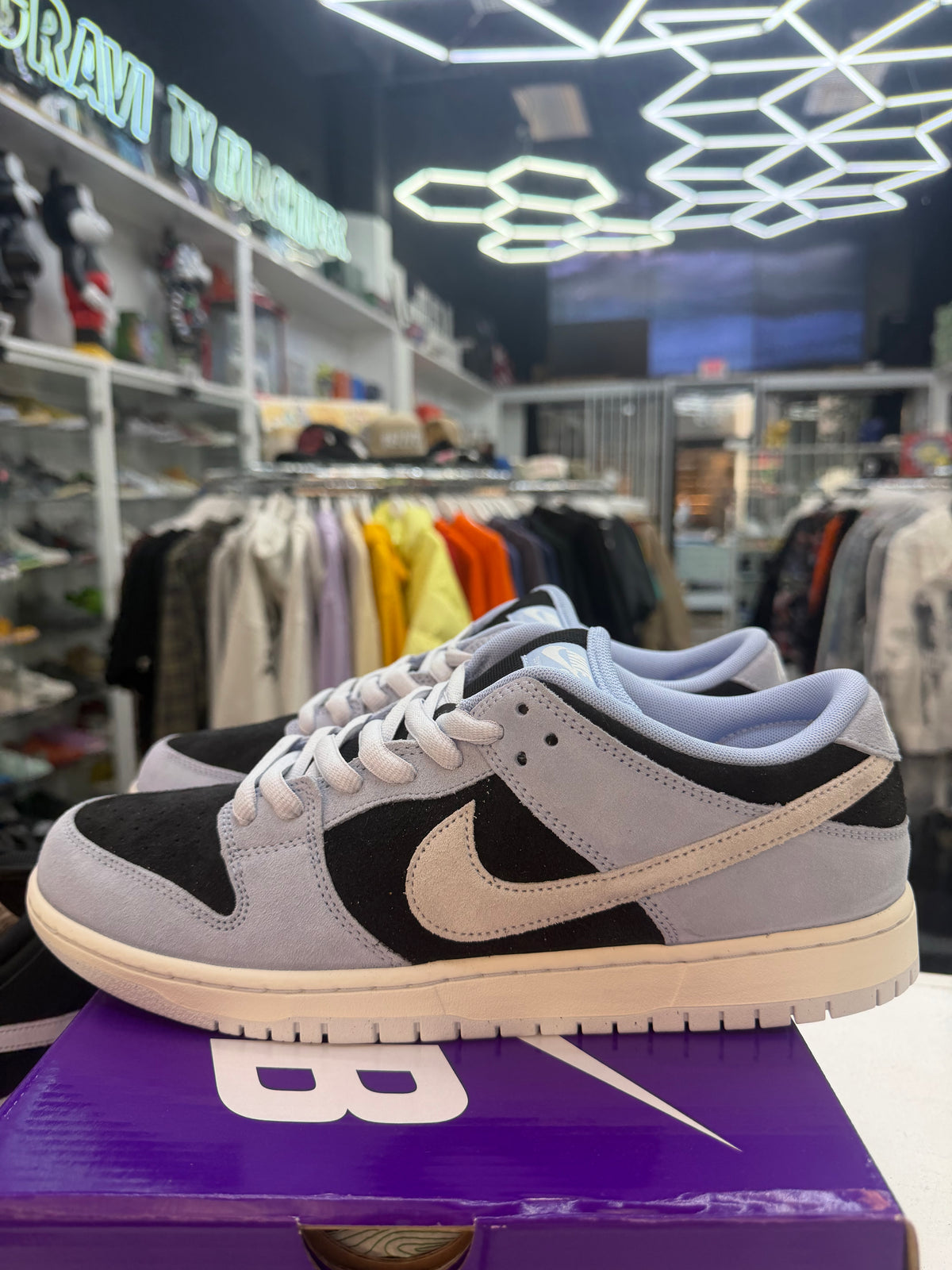Nike SB Dunk Low Black Aluminum