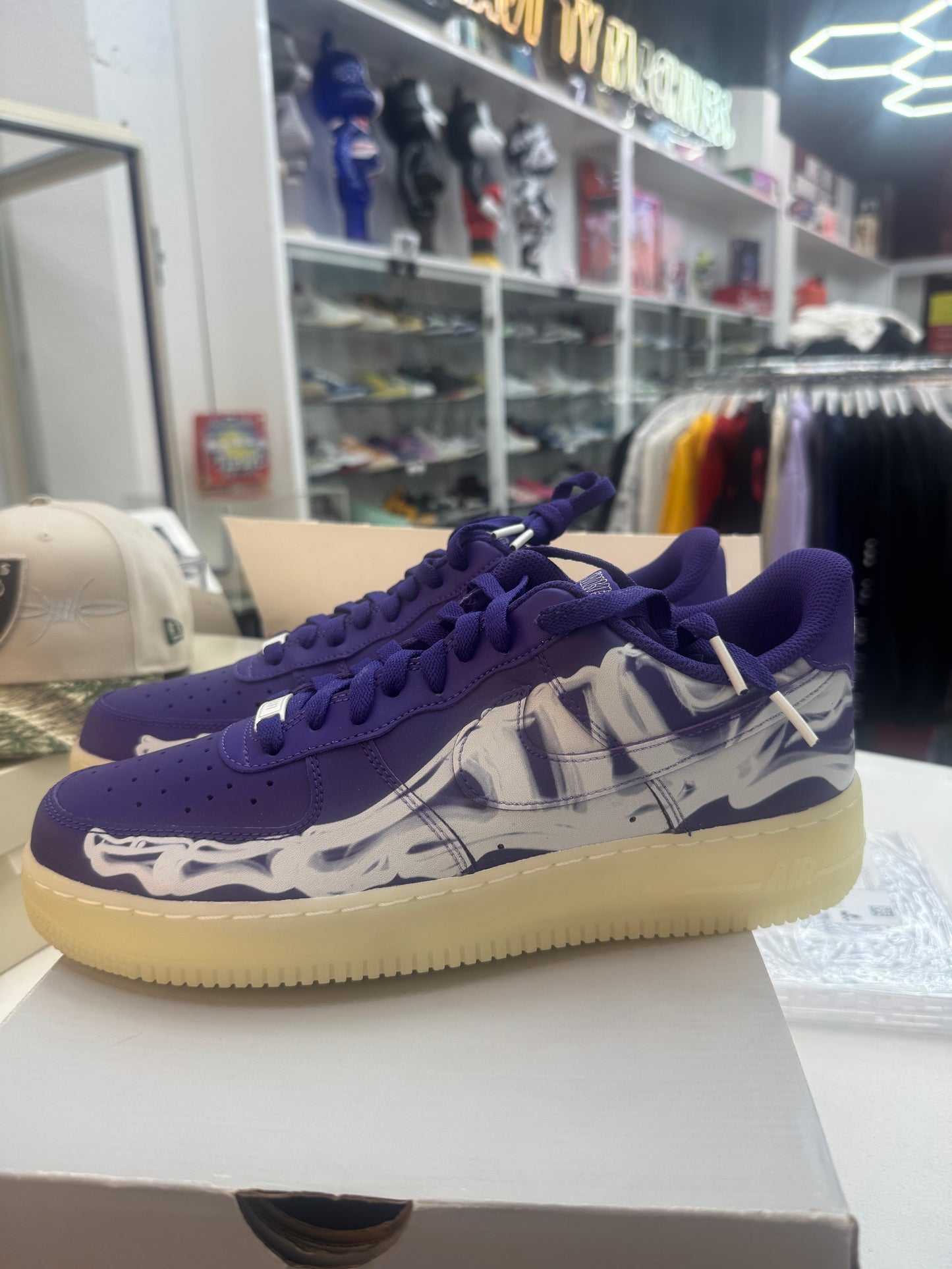 Nike Air Force 1 Low '07 QS
Purple Skeleton Halloween (2021)