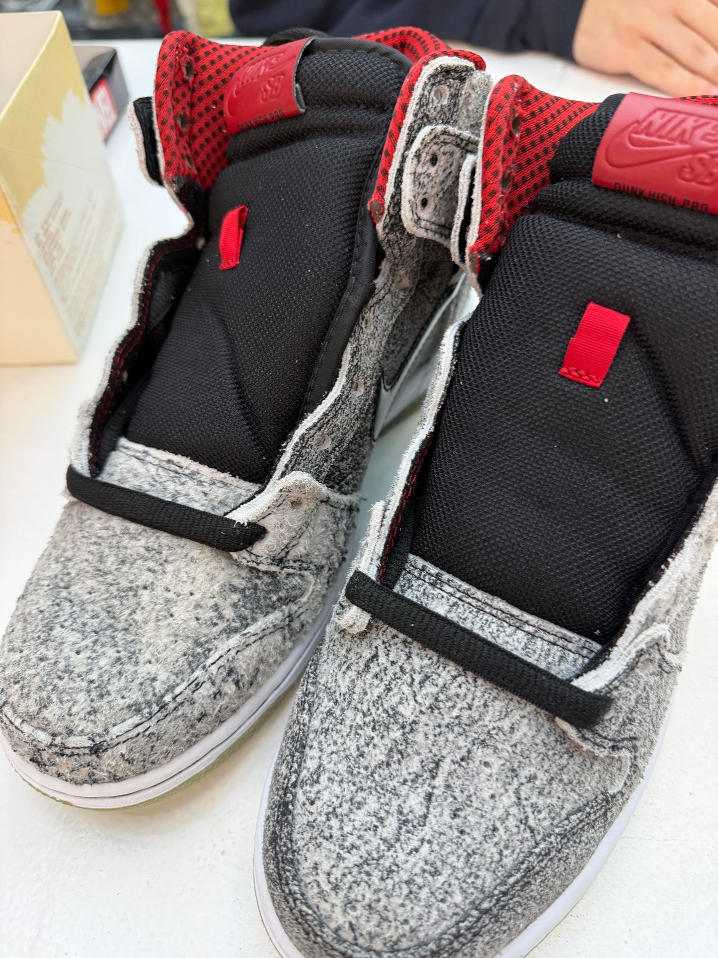 Nike SB Dunk High Salt Stain