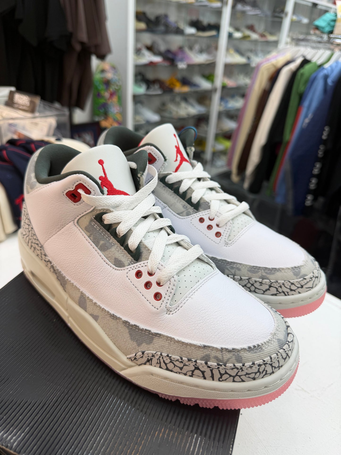Jordan 3 Retro Wings