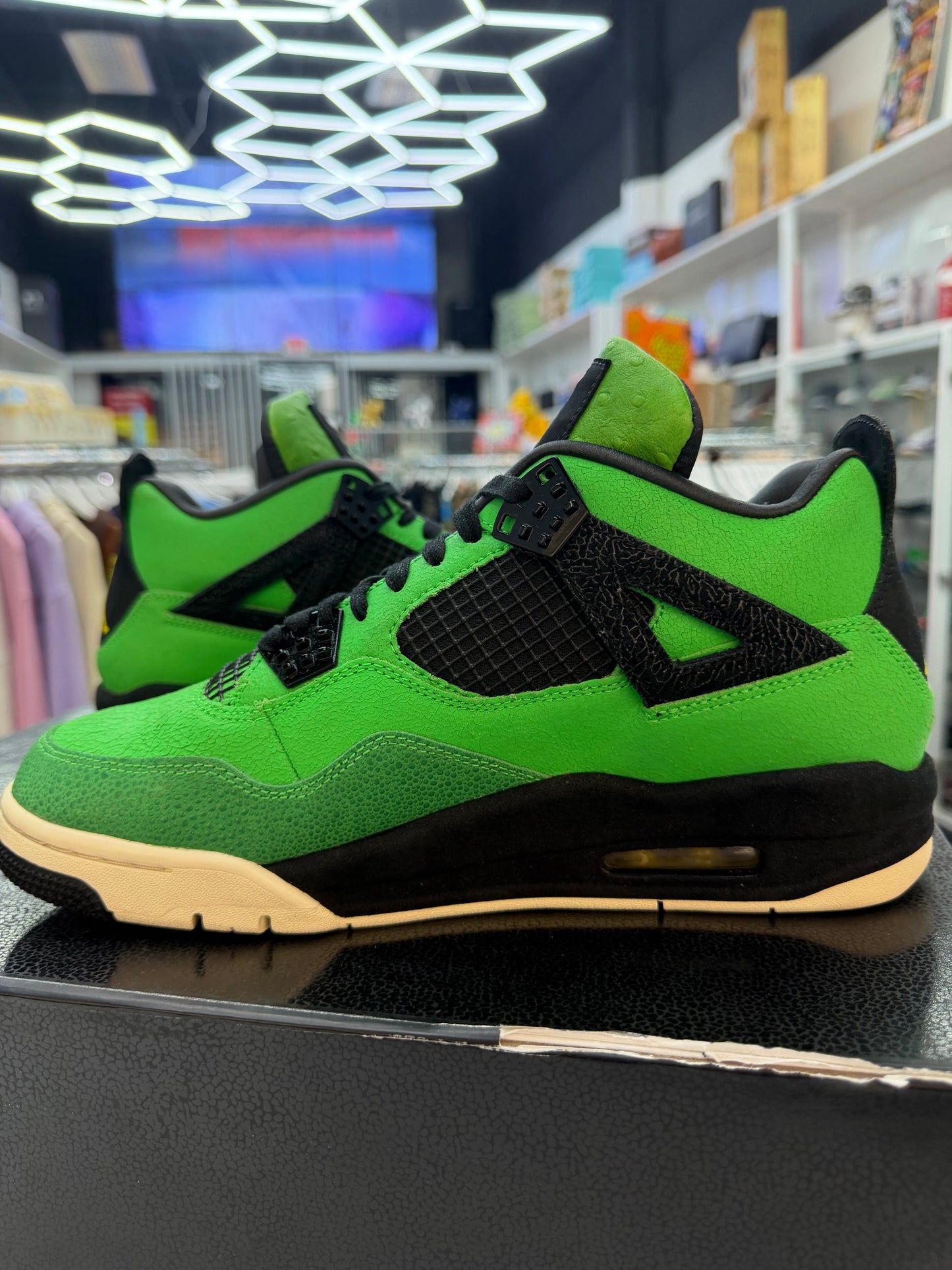 Jordan 4 Manila 1/150