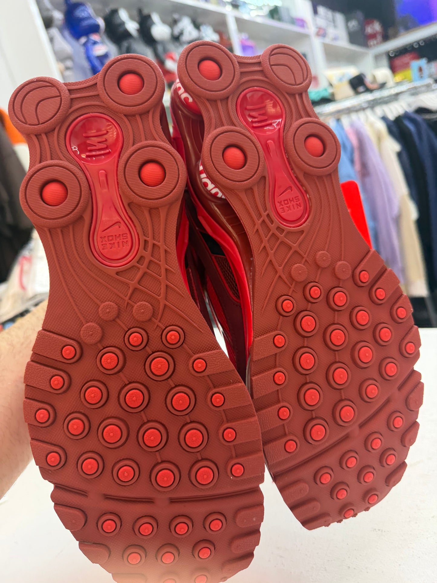 Nike x Supreme Shox red 2022