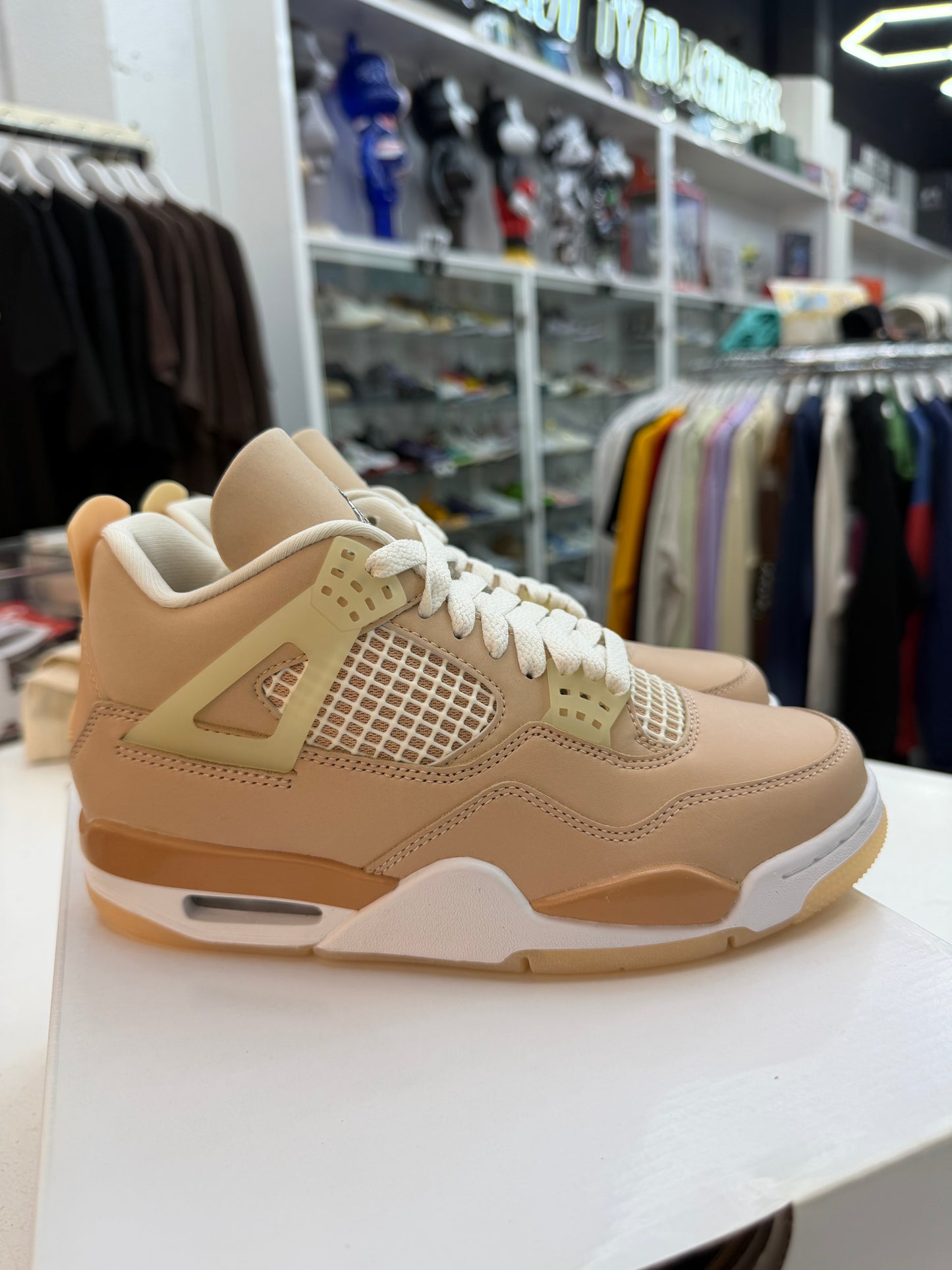 Jordan 4 Retro Shimmer Women’s