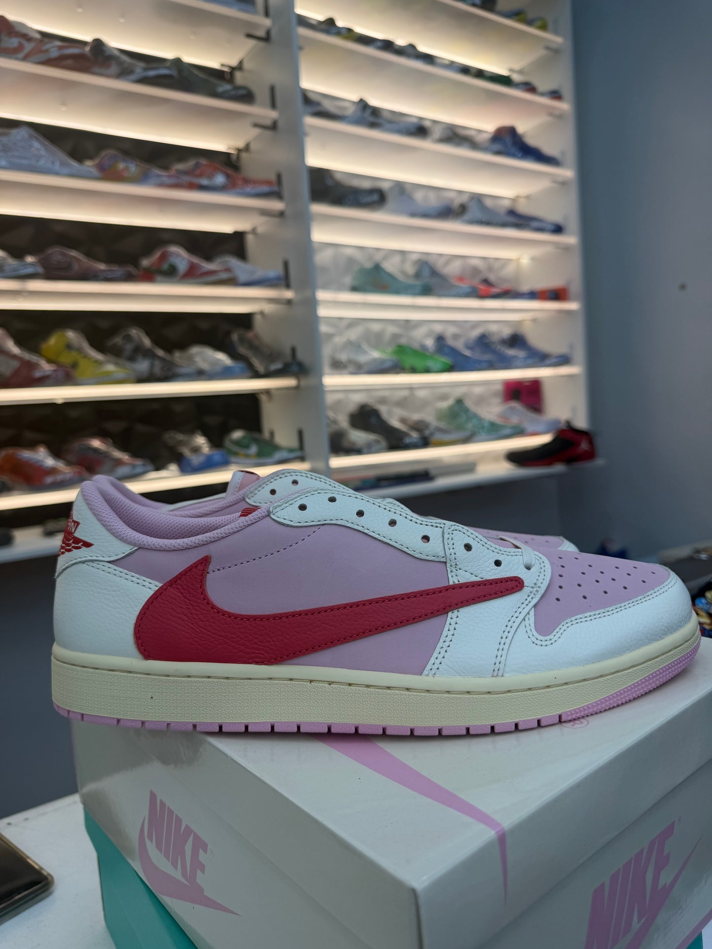 Jordan 1 Retro Low OG SP Travis Scott Sail Tropical Pink