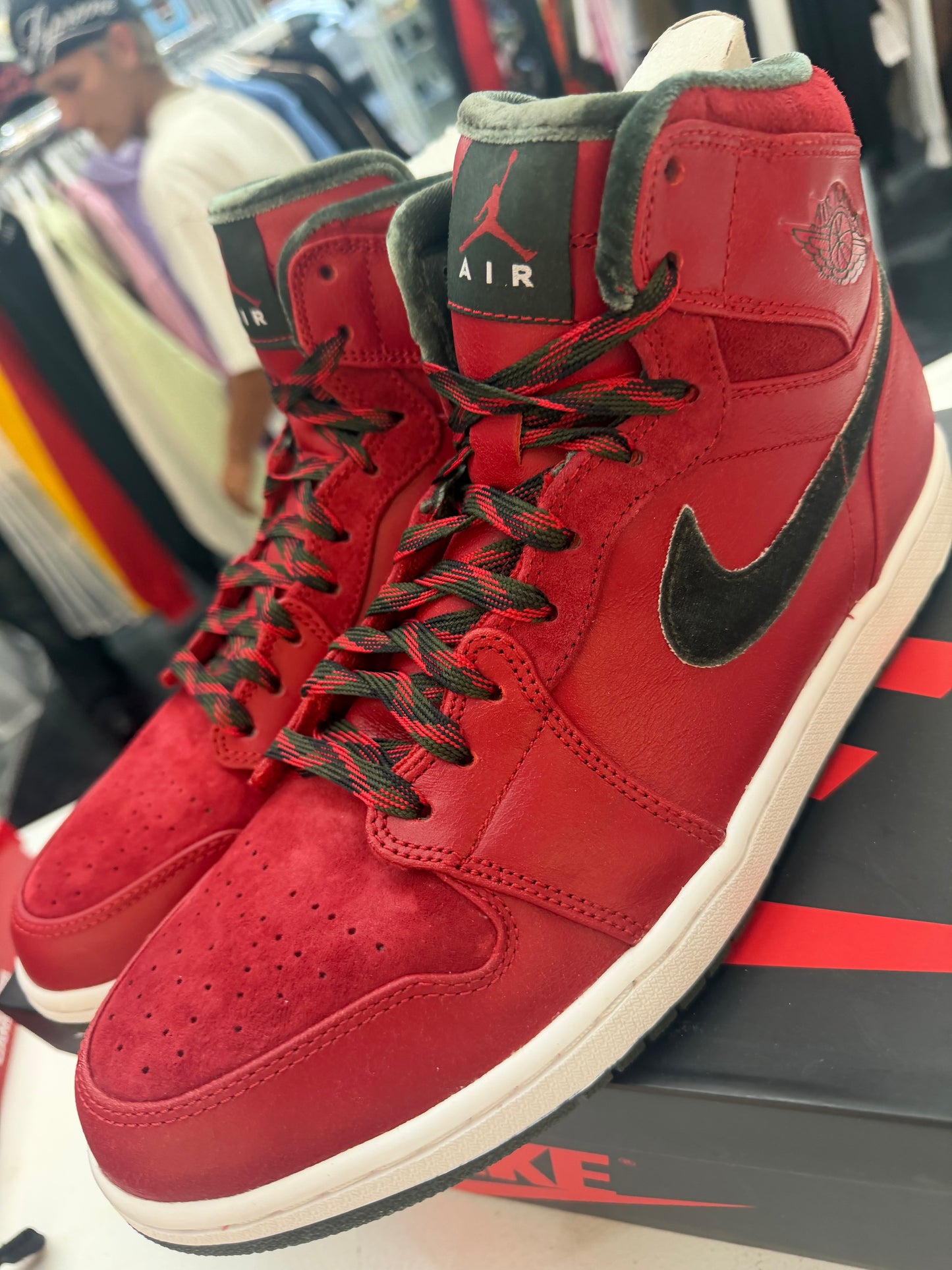 Jordan 1 Retro Premier Red Gucci 2013