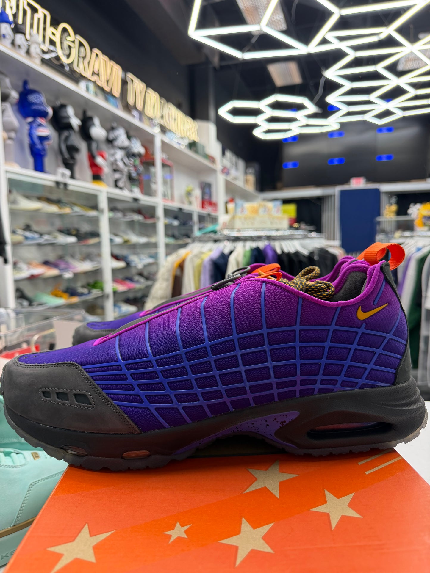 Nike Air Max Sunder SP Kids of Immigrants Sun Down