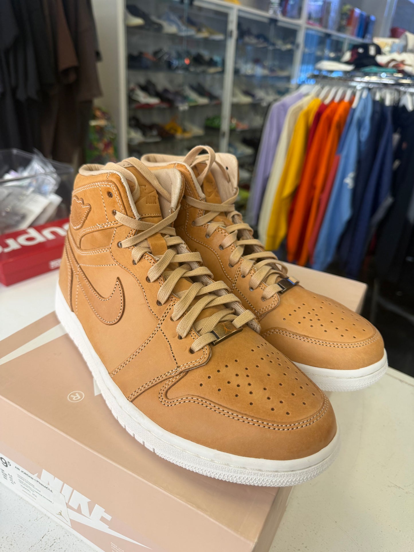 Jordan 1 Retro Pinnacle Vachetta Tan
